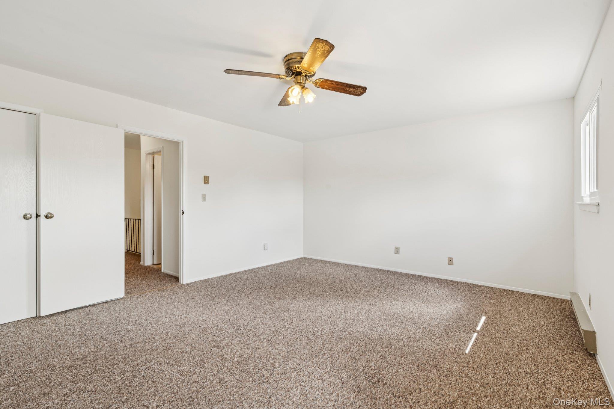 102 Gotham Way, Saint James, NY 11780