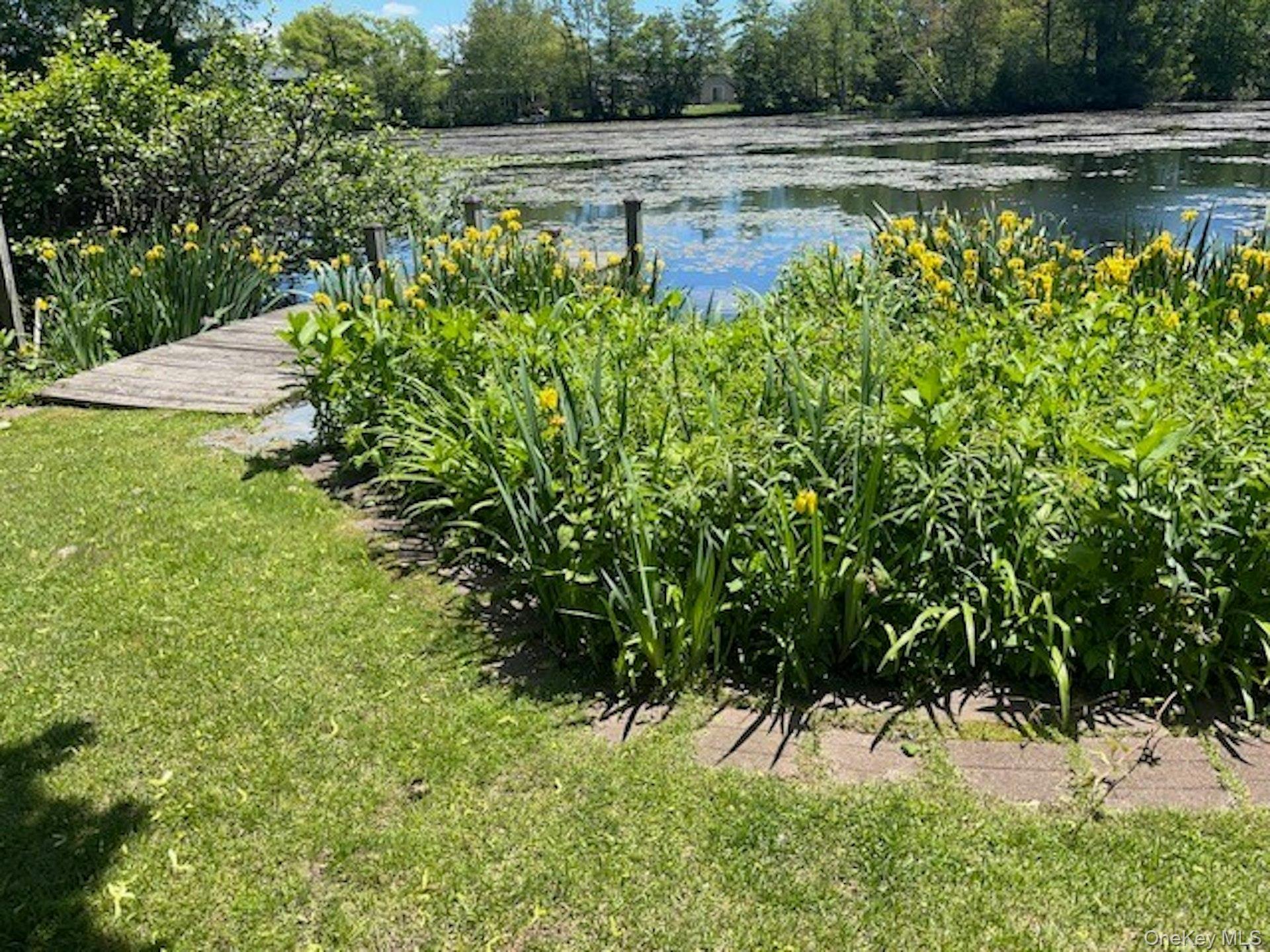 59 Wingam Drive, Islip, NY 11751