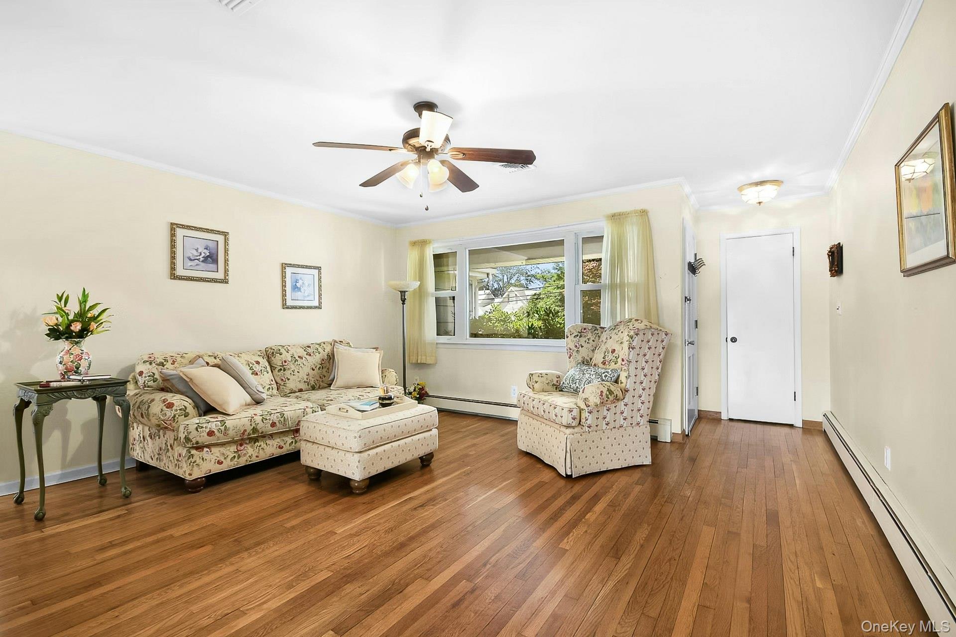 59 Wingam Drive, Islip, NY 11751