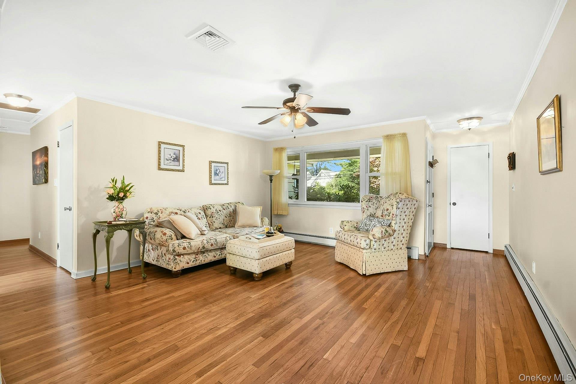 59 Wingam Drive, Islip, NY 11751