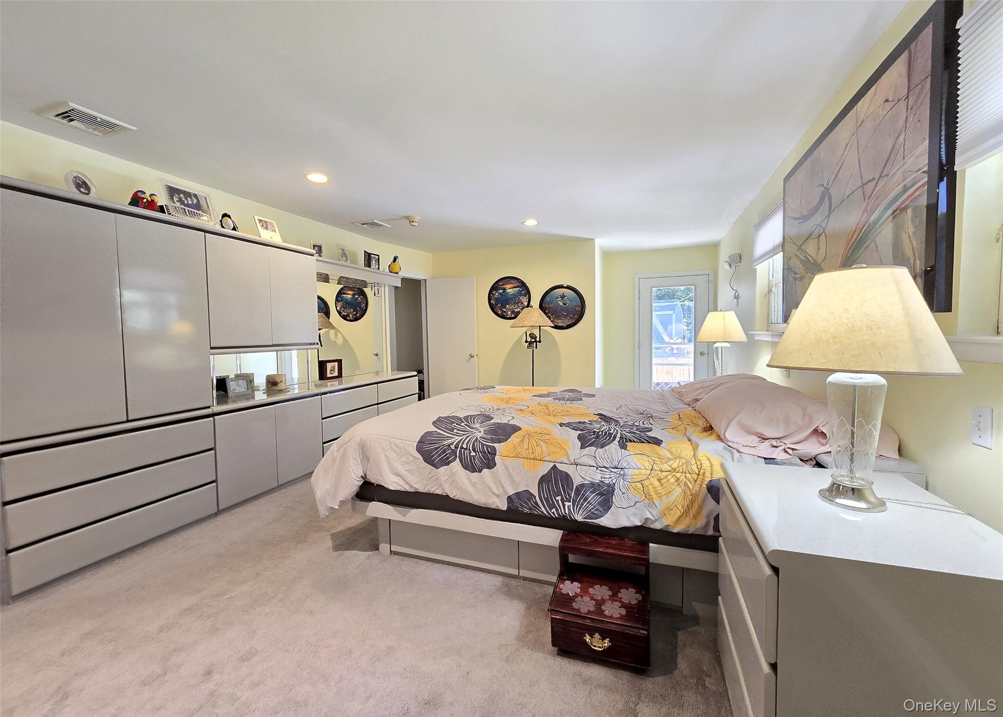 3 Ross Court, Manorville, NY 11949