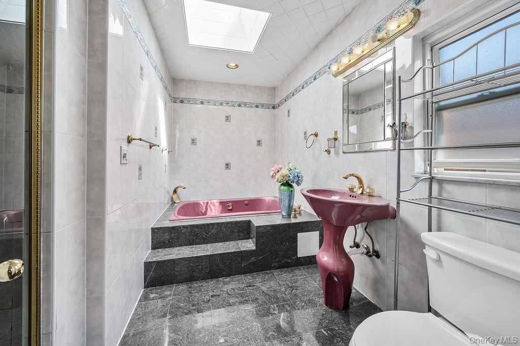 222-60 Birmington Parkway, Bayside, NY 11364