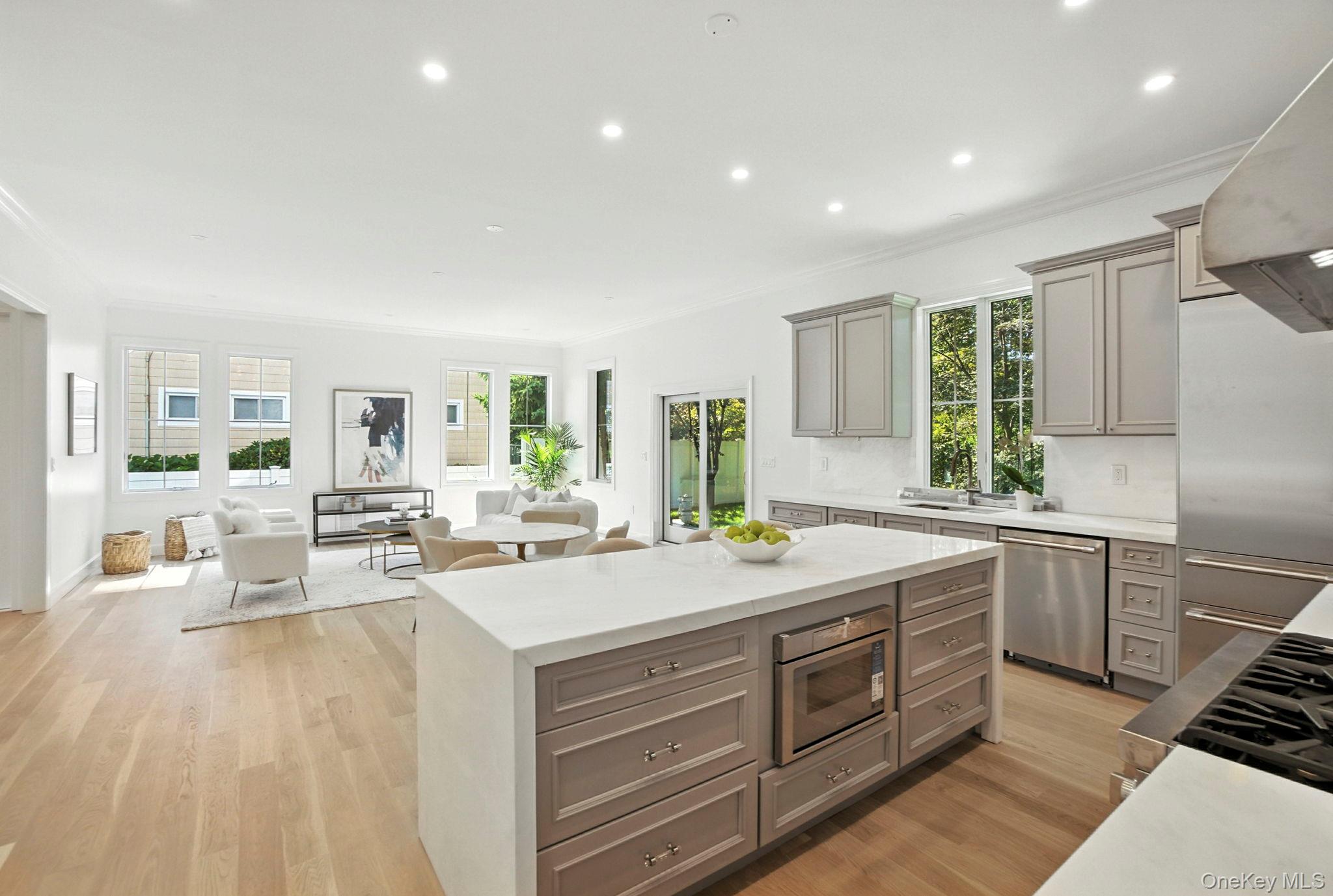 14 Shady Lane, Scarsdale, NY 10583