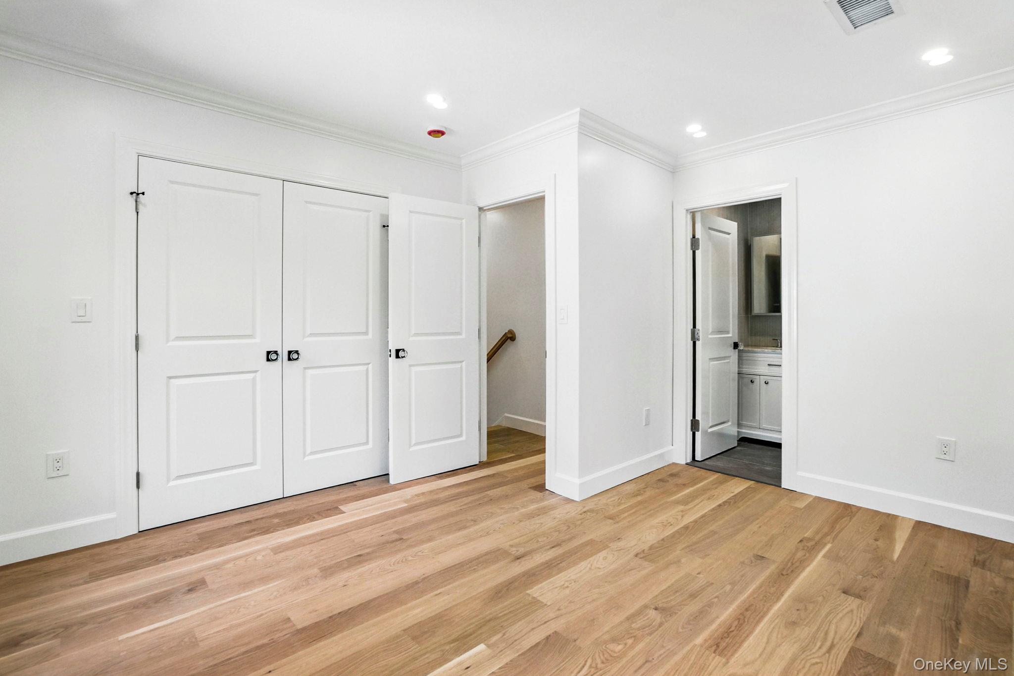 14 Shady Lane, Scarsdale, NY 10583