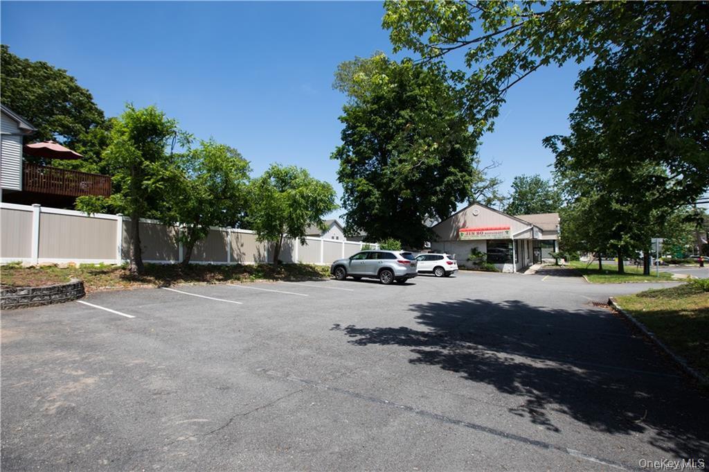 2 Suffern Lane, Garnerville, NY 10923