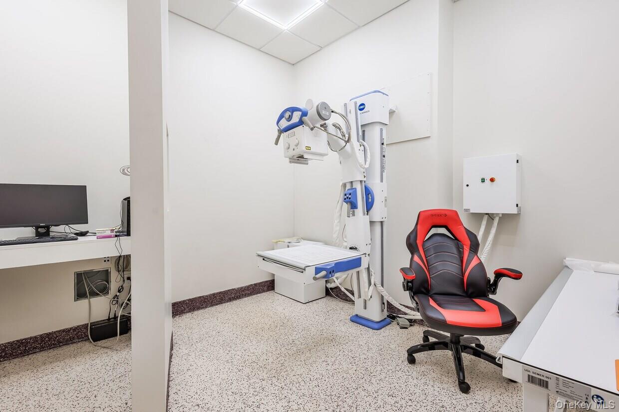 2 Suffern Lane, Garnerville, NY 10923