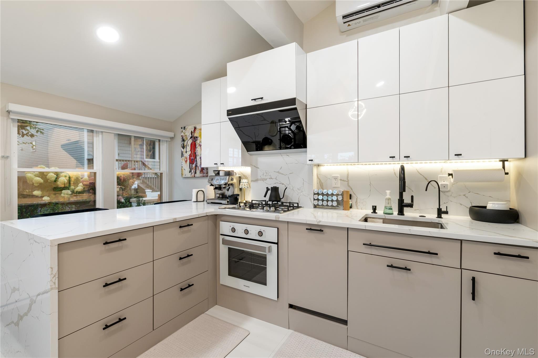 15 Kirgan Court, Bay Park, NY 11518