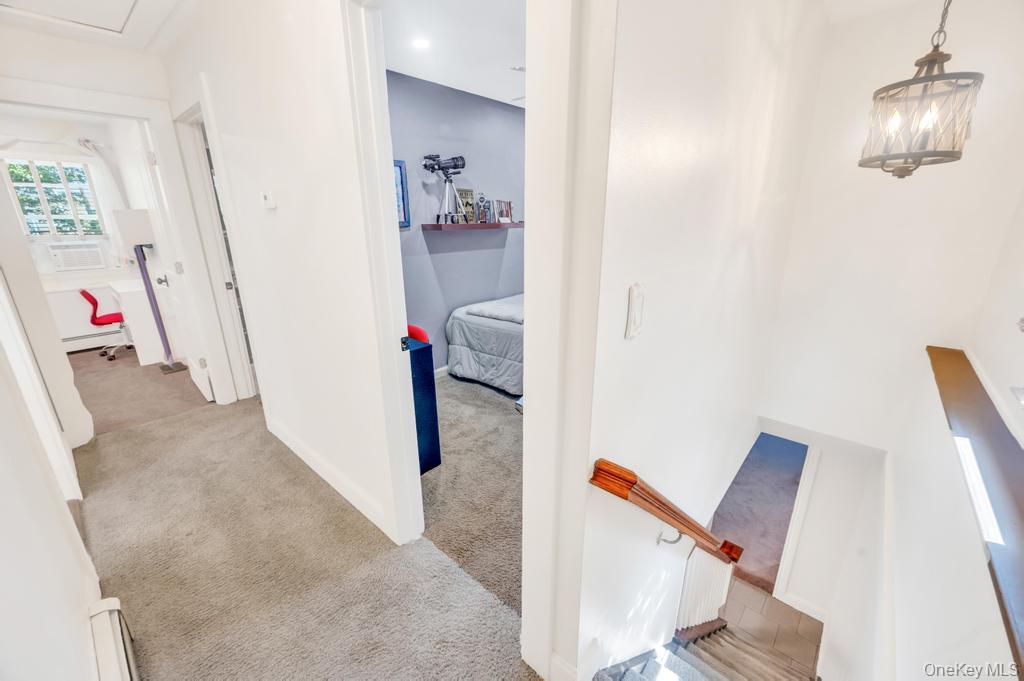 5 Panther Path, Miller Place, NY 11764