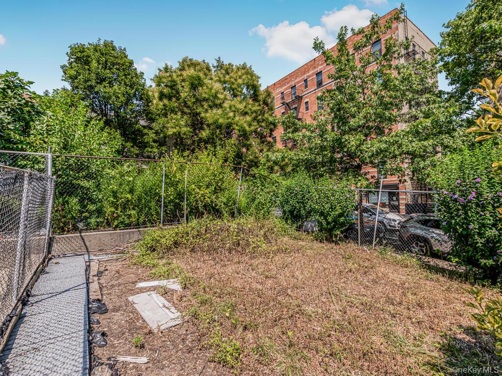 1567 Longfellow Avenue, Bronx, NY 10460