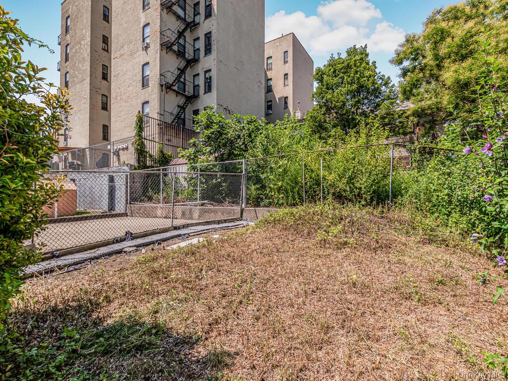 1567 Longfellow Avenue, Bronx, NY 10460