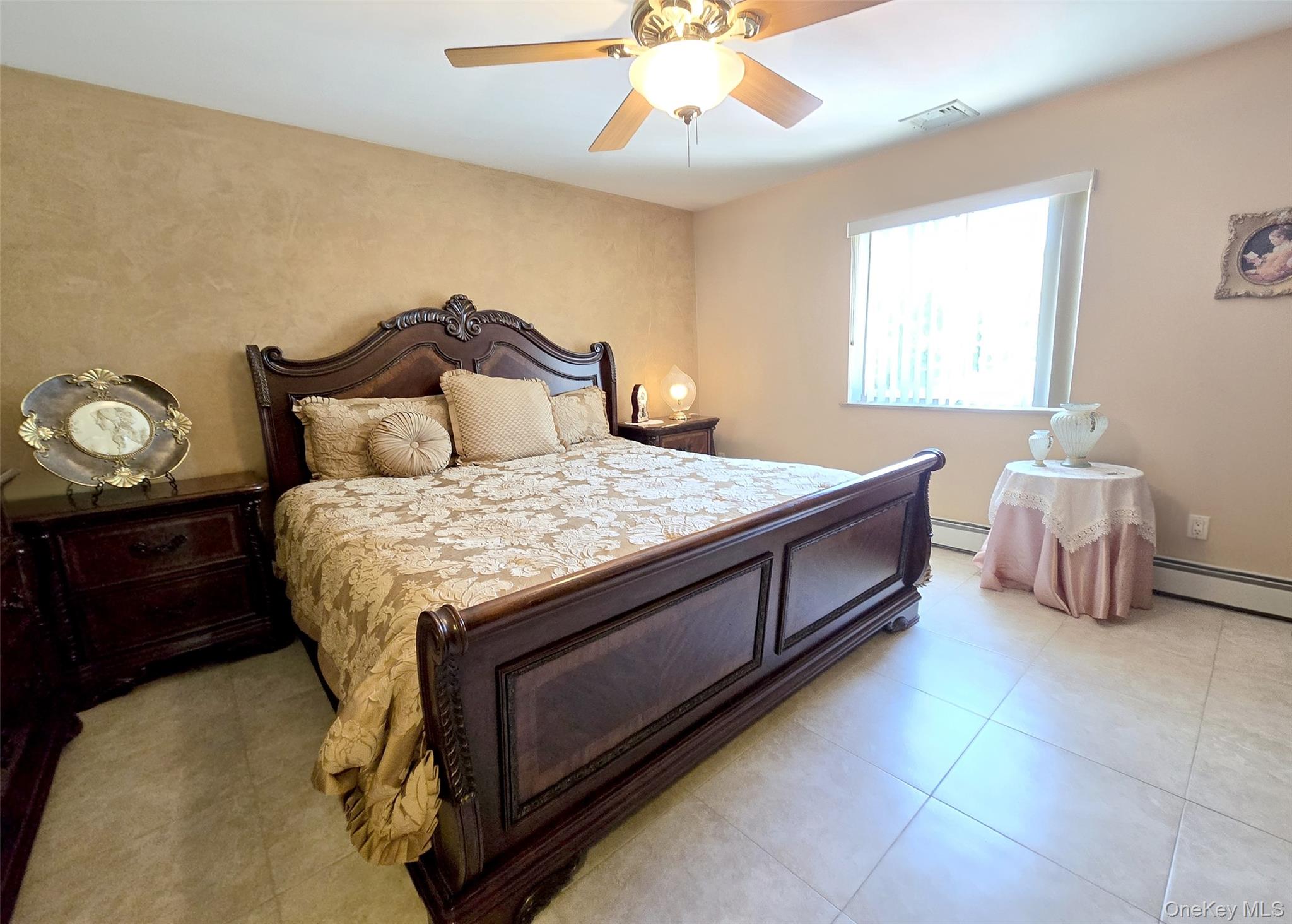 1130 Broadway Avenue, Holbrook, NY 11741