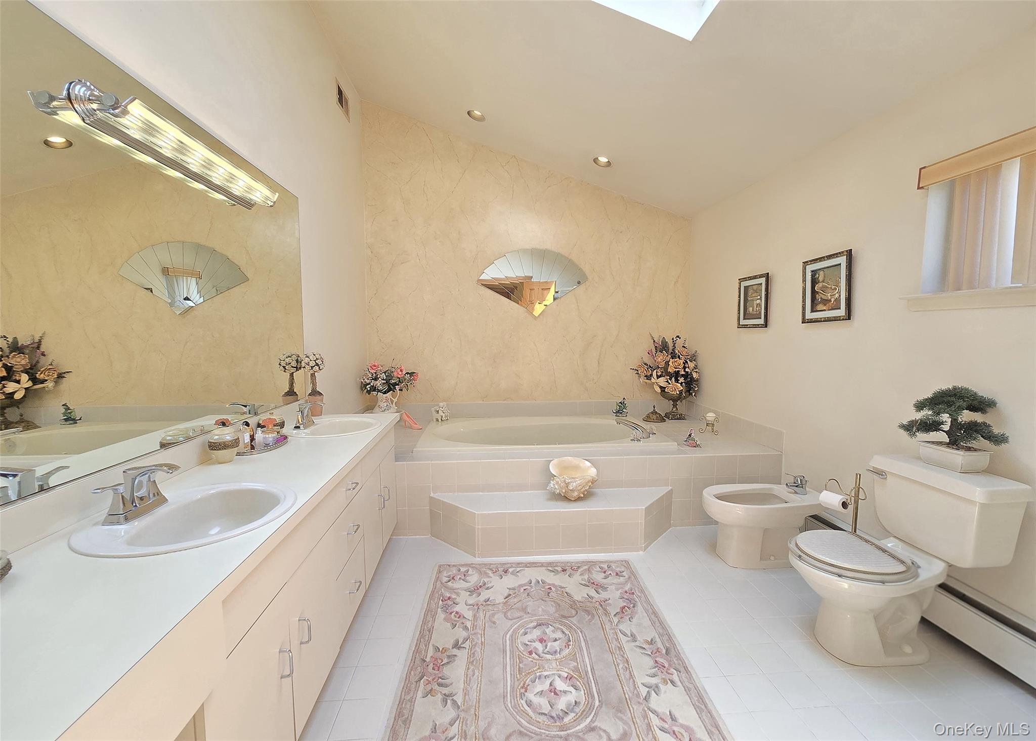 1130 Broadway Avenue, Holbrook, NY 11741