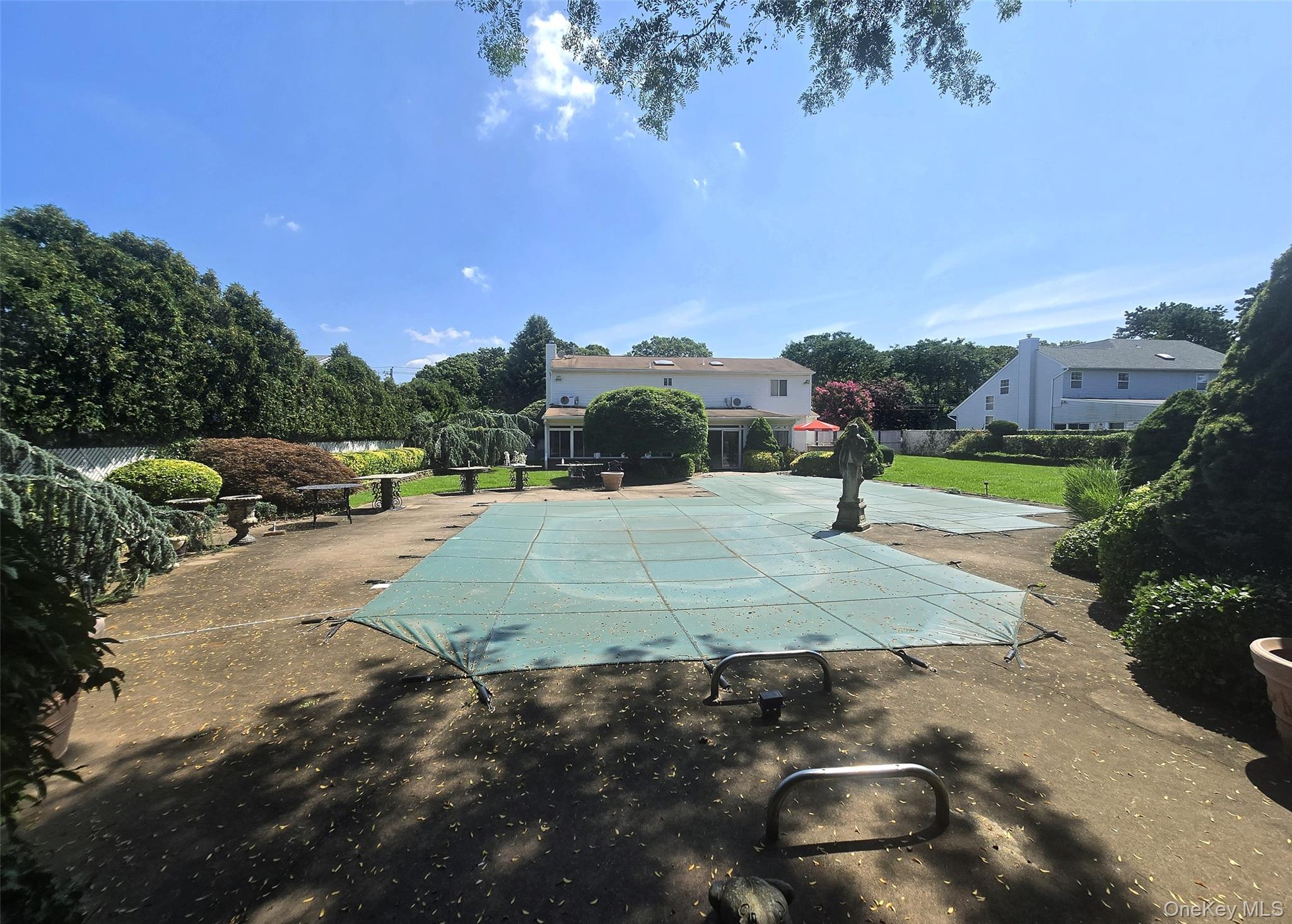 1130 Broadway Avenue, Holbrook, NY 11741