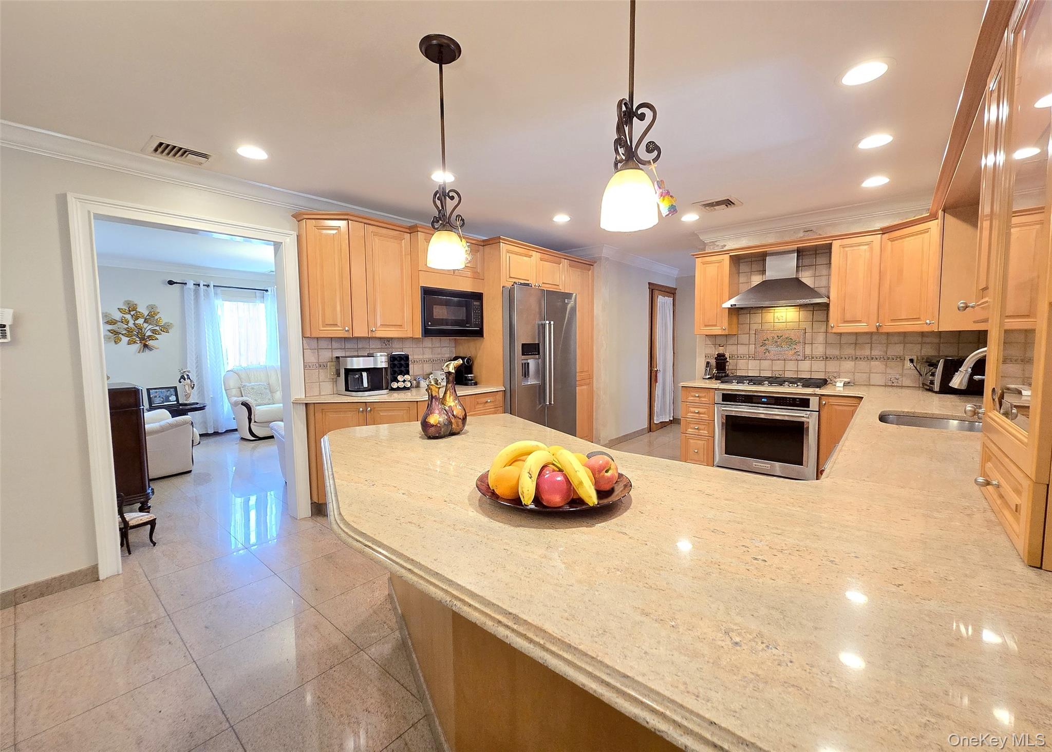 1130 Broadway Avenue, Holbrook, NY 11741