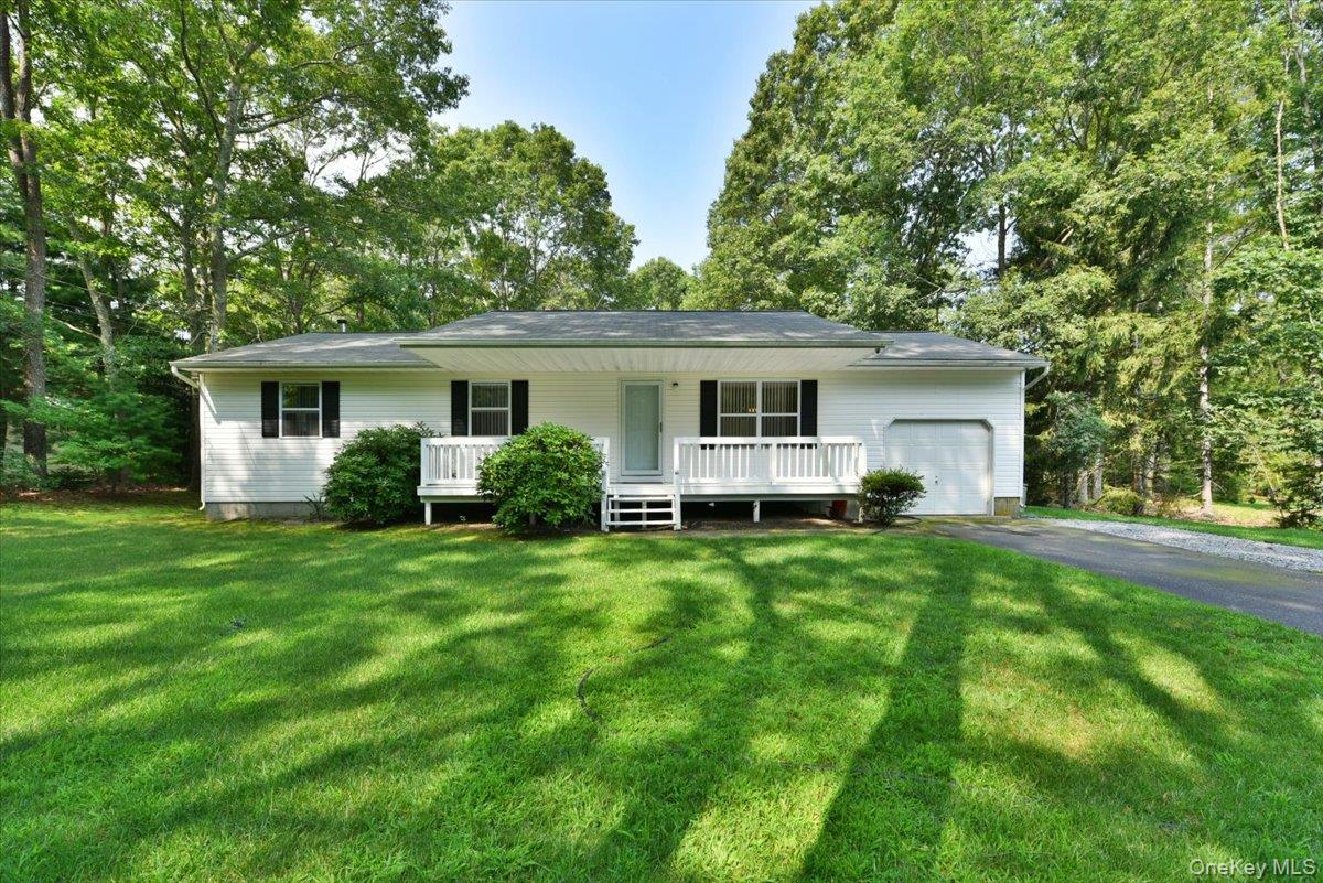 114 Halsey Manor Road, Manorville, NY 11949
