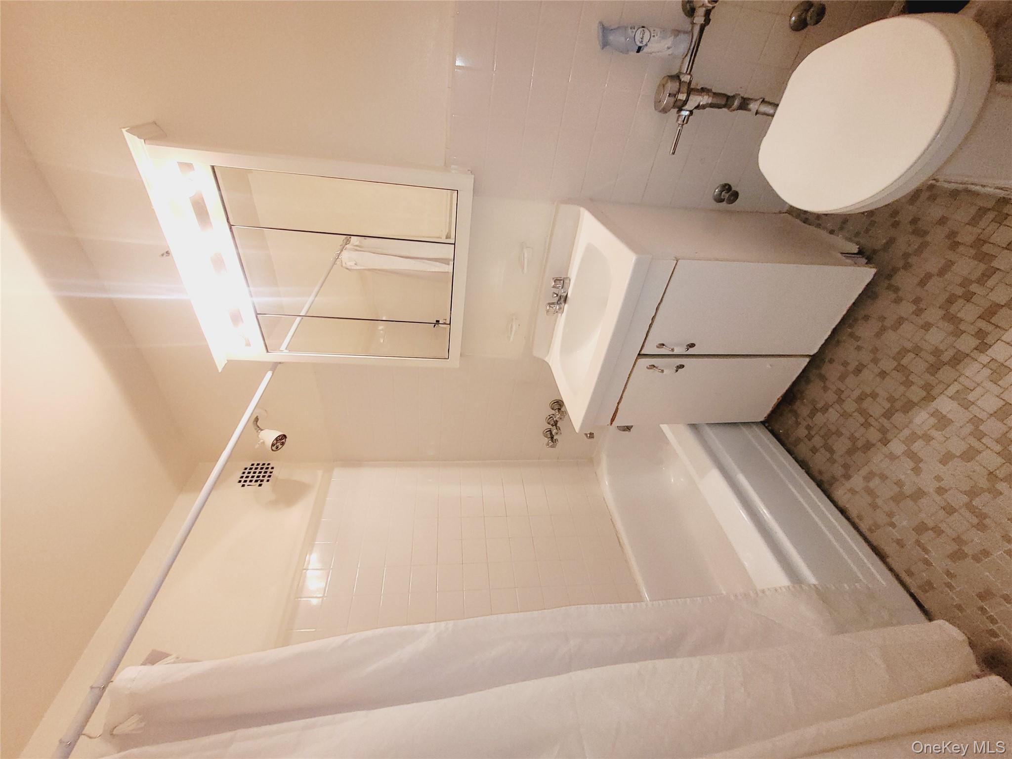 99-30 59th Avenue # 3K, Corona, NY 11368