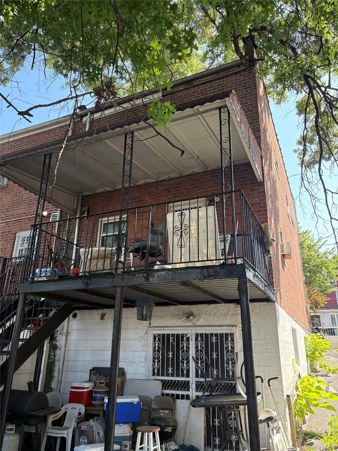 931 E 232nd Street, Bronx, NY 10466