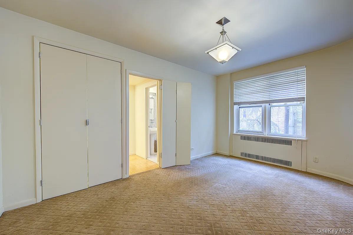 11034 73rd Road # 1D, Forest Hills, NY 11375