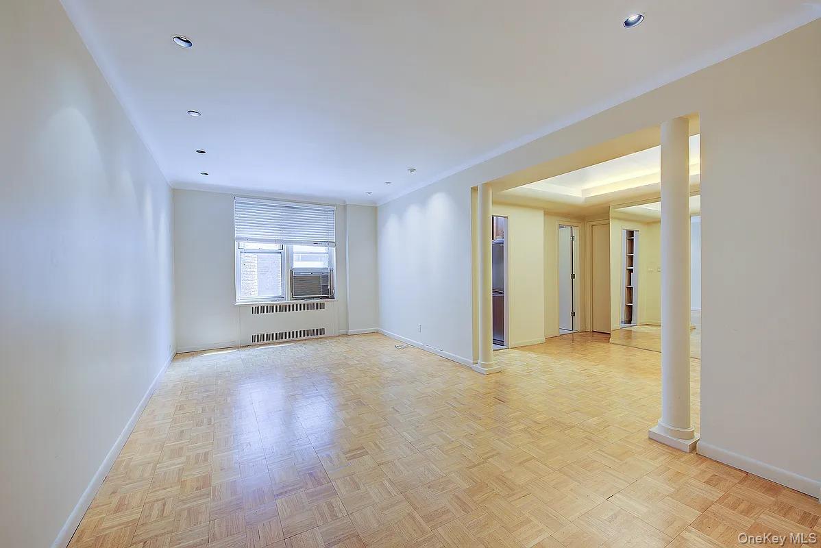 11034 73rd Road # 1D, Forest Hills, NY 11375