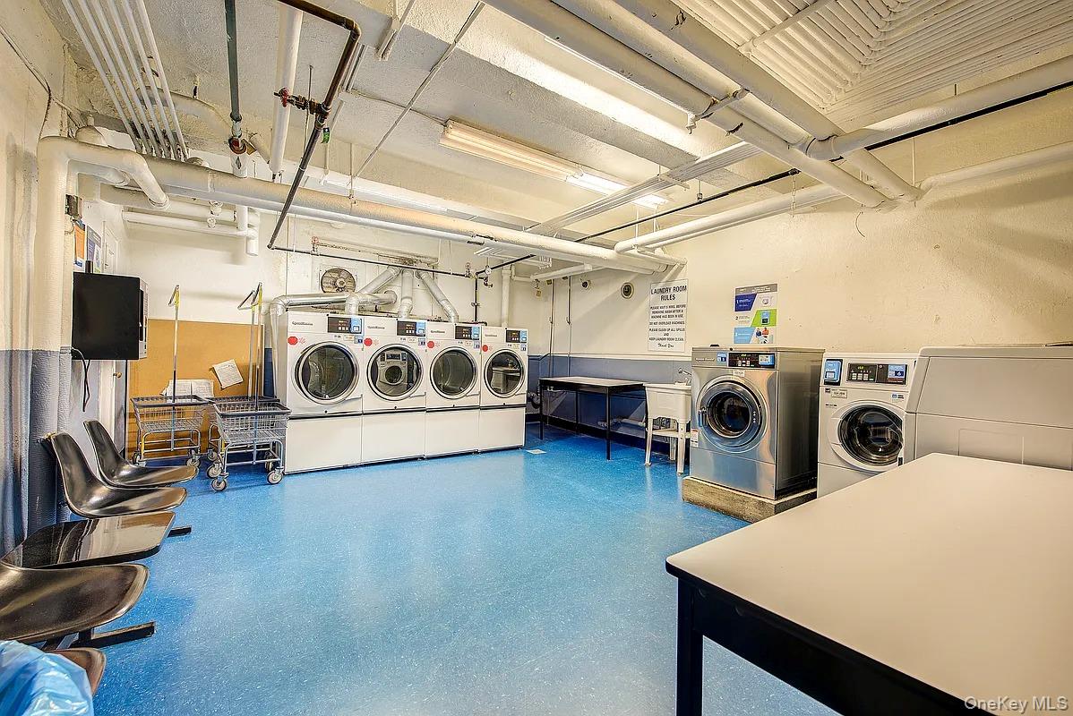 11034 73rd Road # 1D, Forest Hills, NY 11375