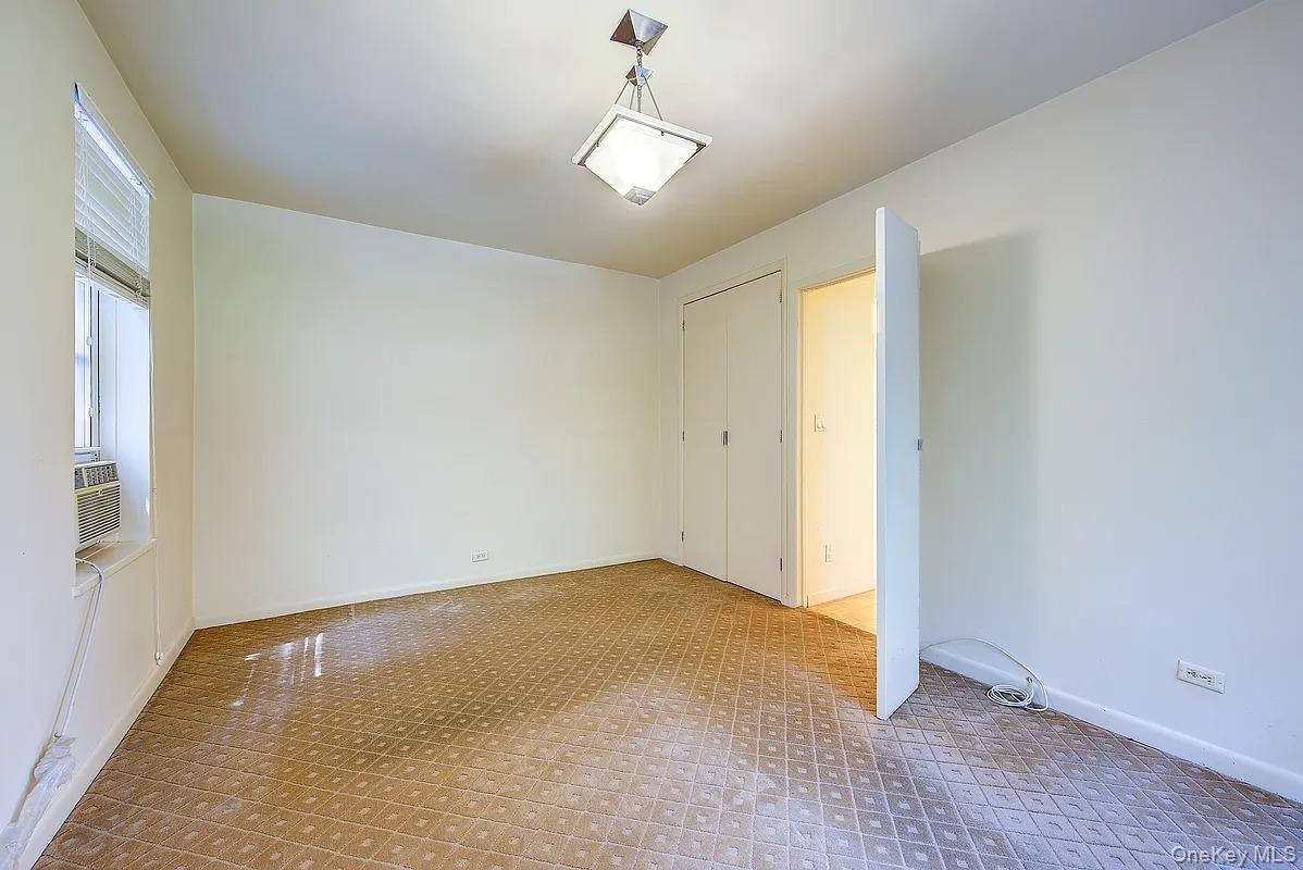 11034 73rd Road # 1D, Forest Hills, NY 11375