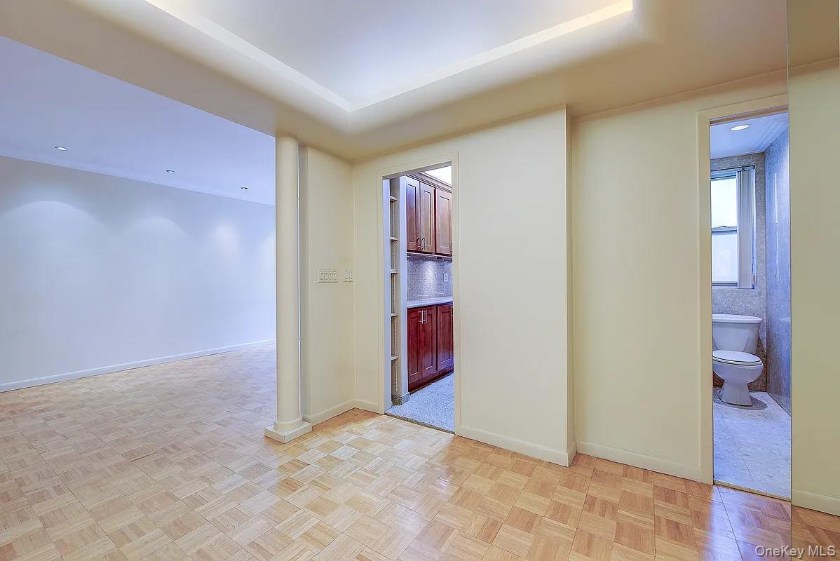 11034 73rd Road # 1D, Forest Hills, NY 11375