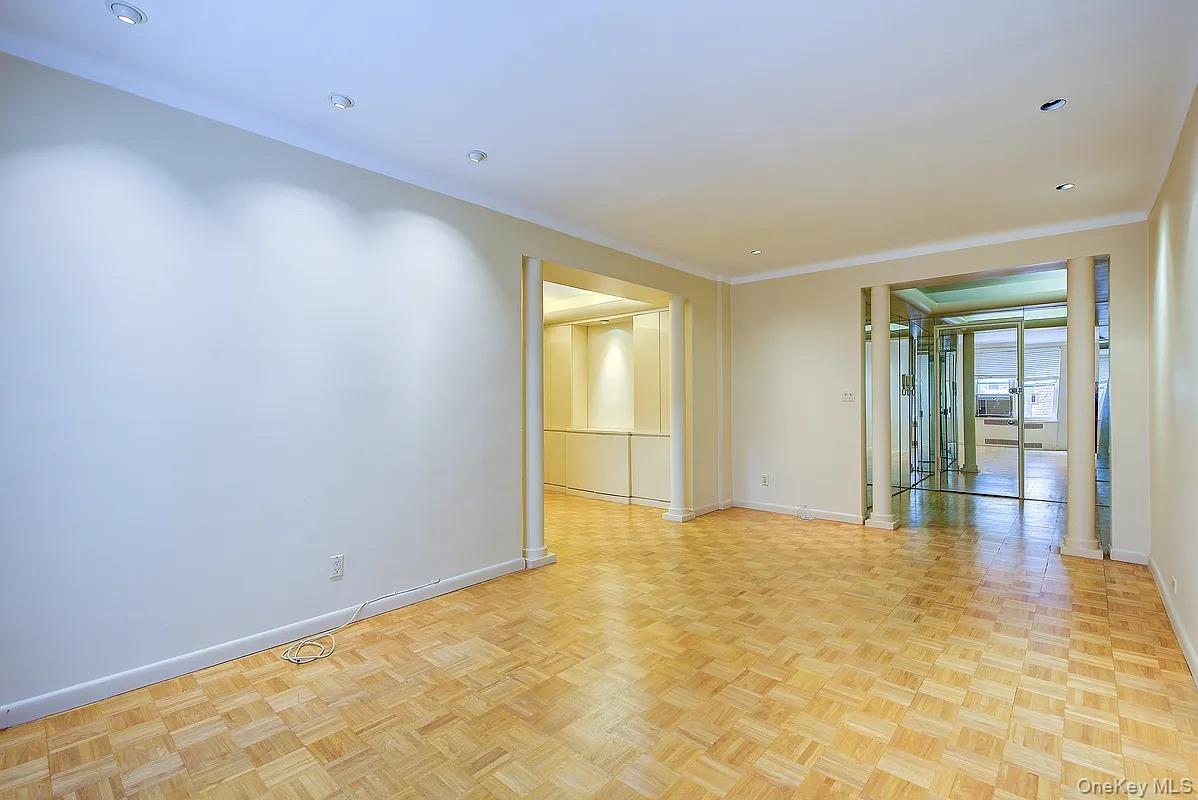 11034 73rd Road # 1D, Forest Hills, NY 11375