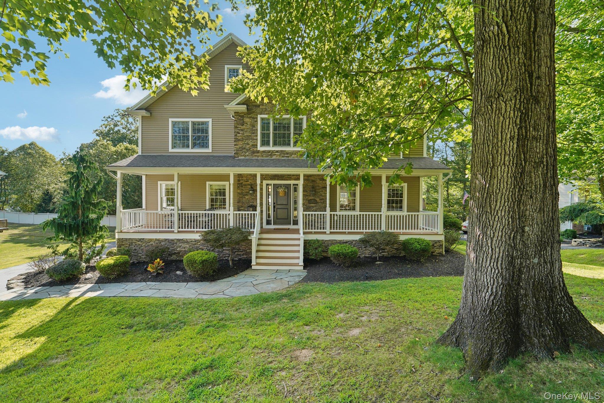 26 Summit Avenue, Tappan, NY 10983