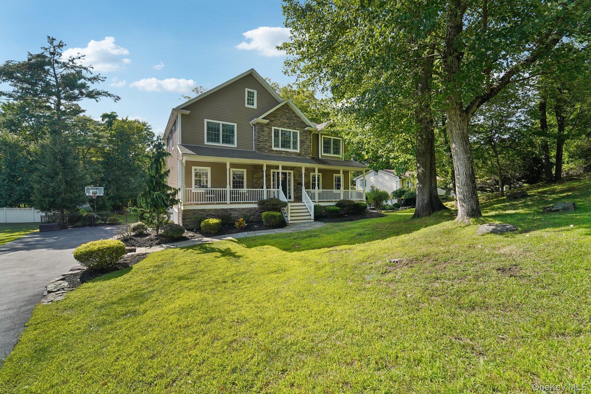 26 Summit Avenue, Tappan, NY 10983