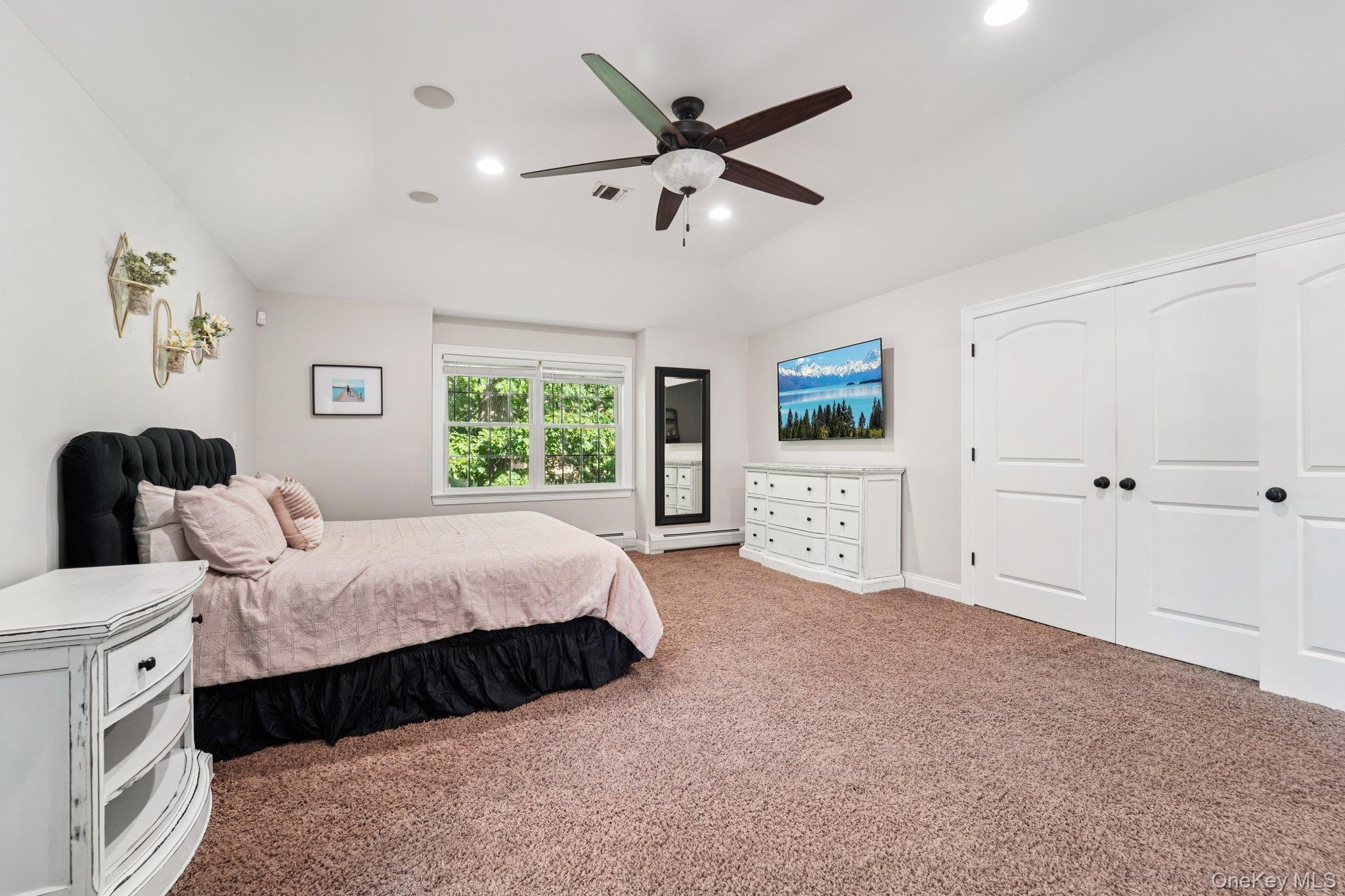 26 Summit Avenue, Tappan, NY 10983