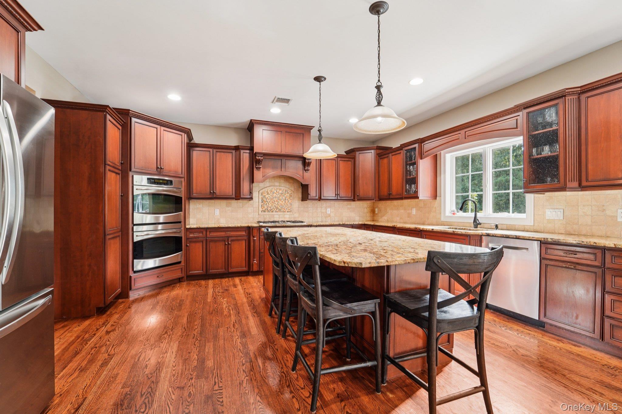 26 Summit Avenue, Tappan, NY 10983