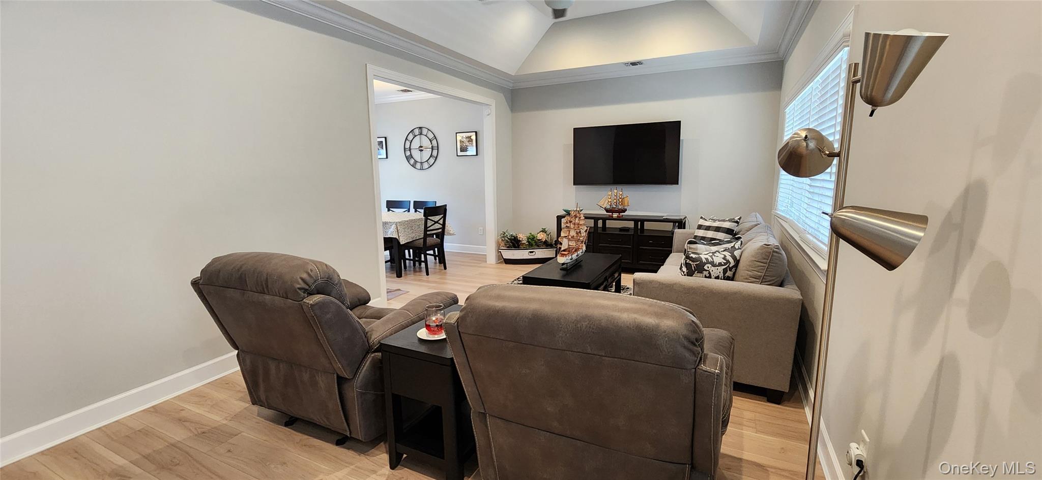 4103 Saint Andrews Avenue # 4103, Riverhead, NY 11901