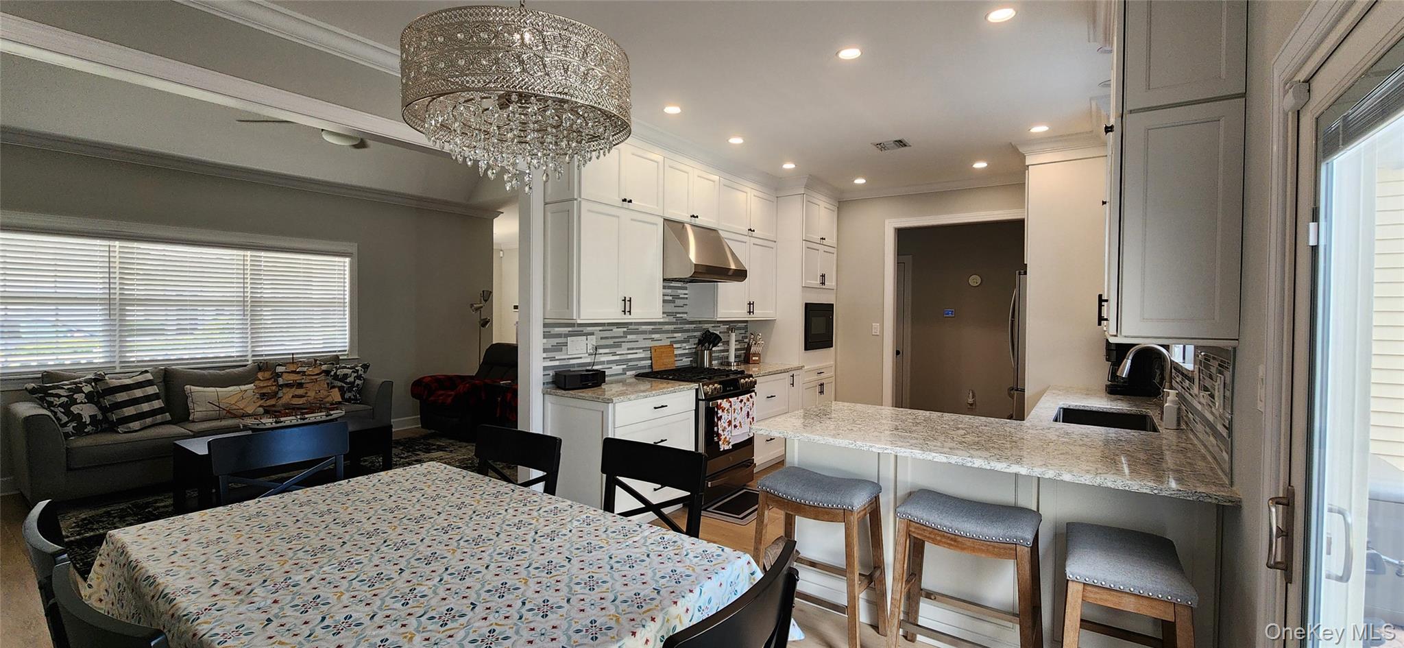 4103 Saint Andrews Avenue # 4103, Riverhead, NY 11901