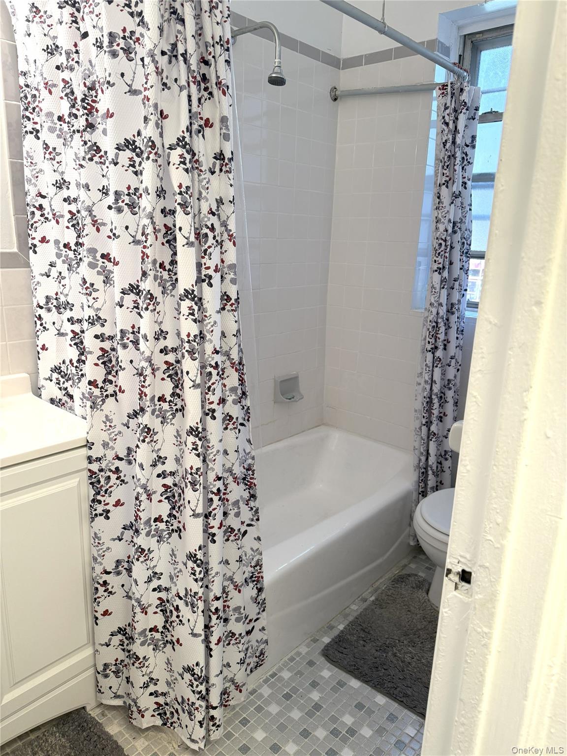 141-27 78th Road # 1D, Kew Garden Hills, NY 11367