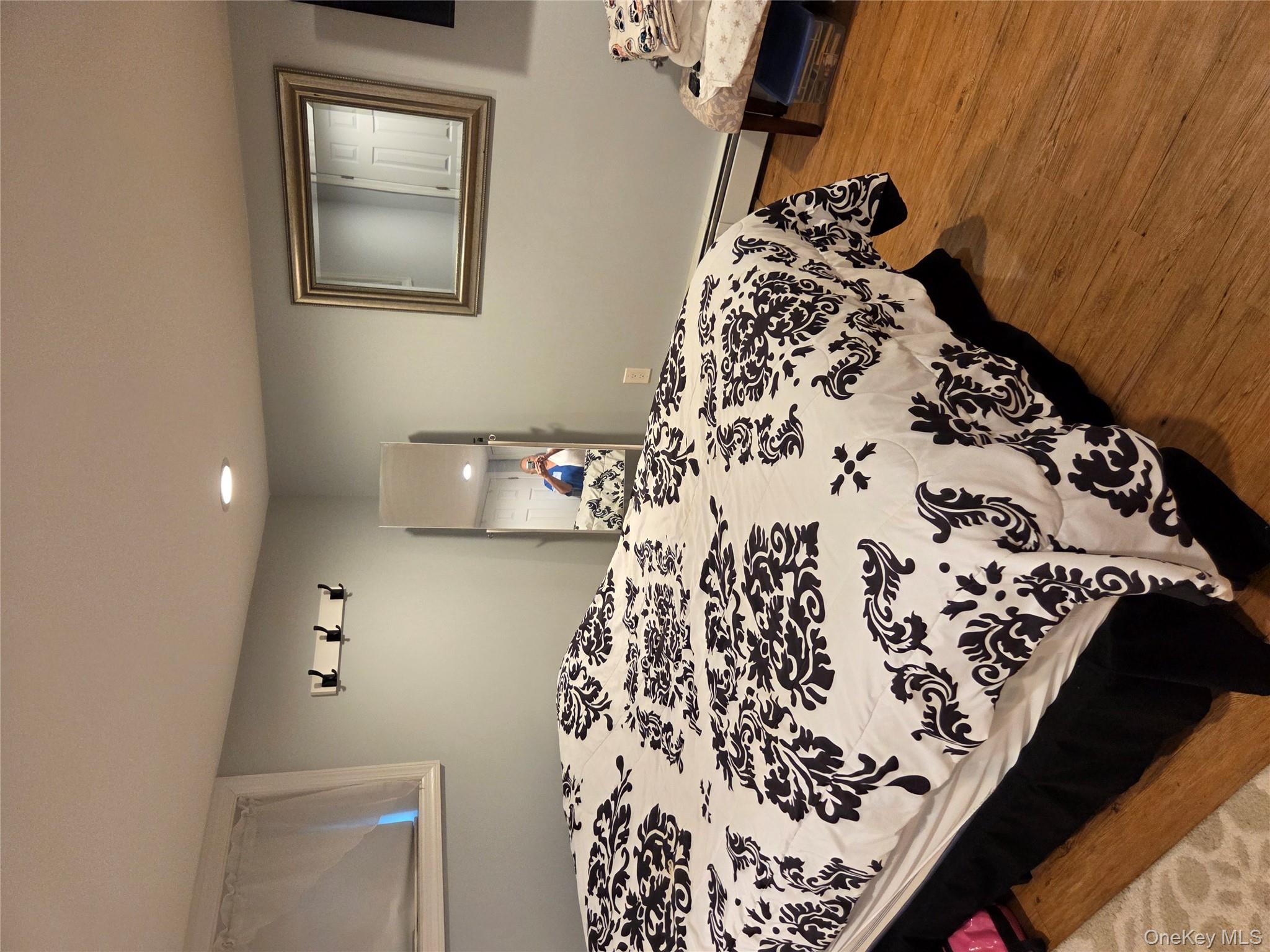 376 Grace Street, Holbrook, NY 11741