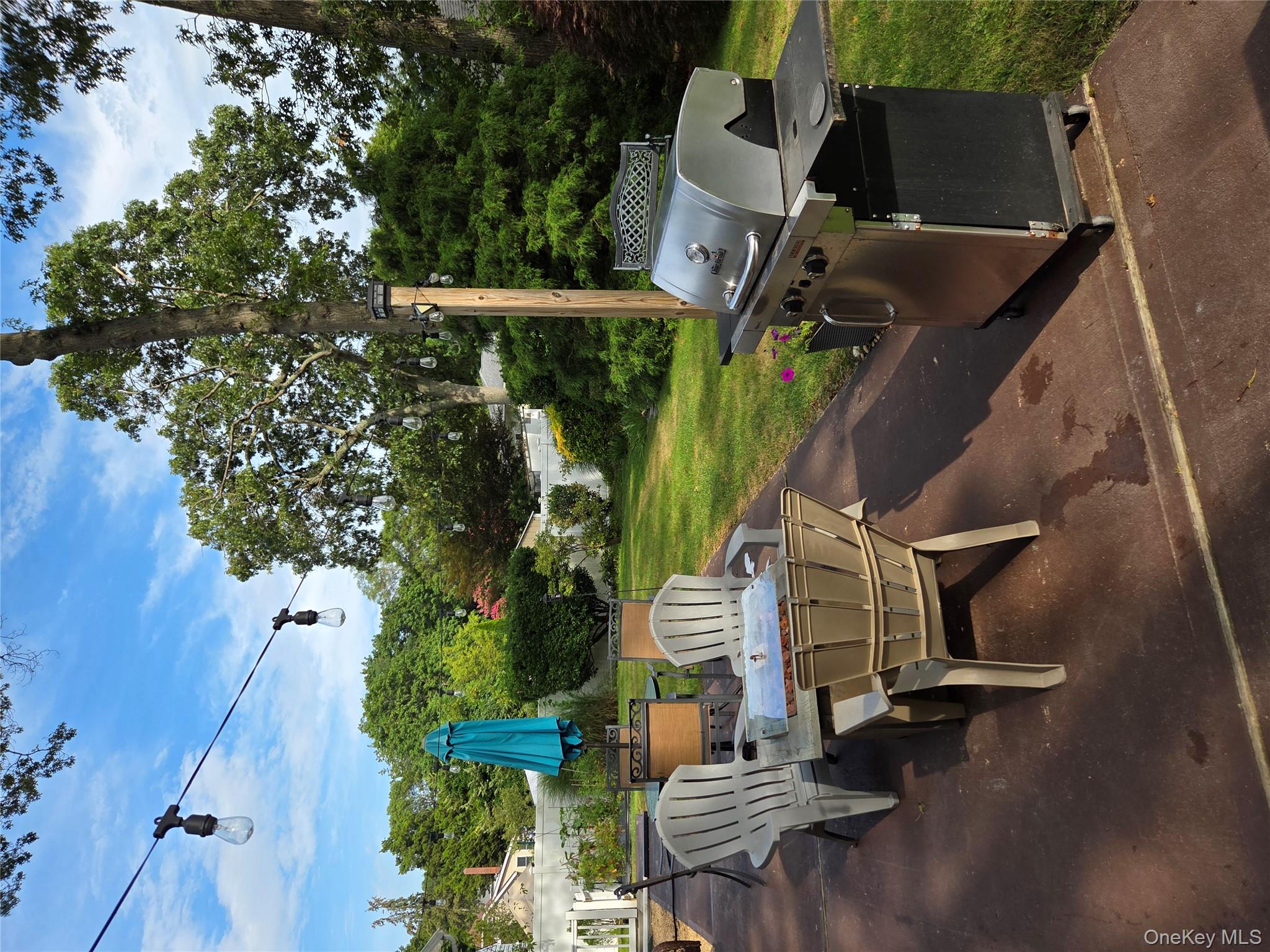 376 Grace Street, Holbrook, NY 11741