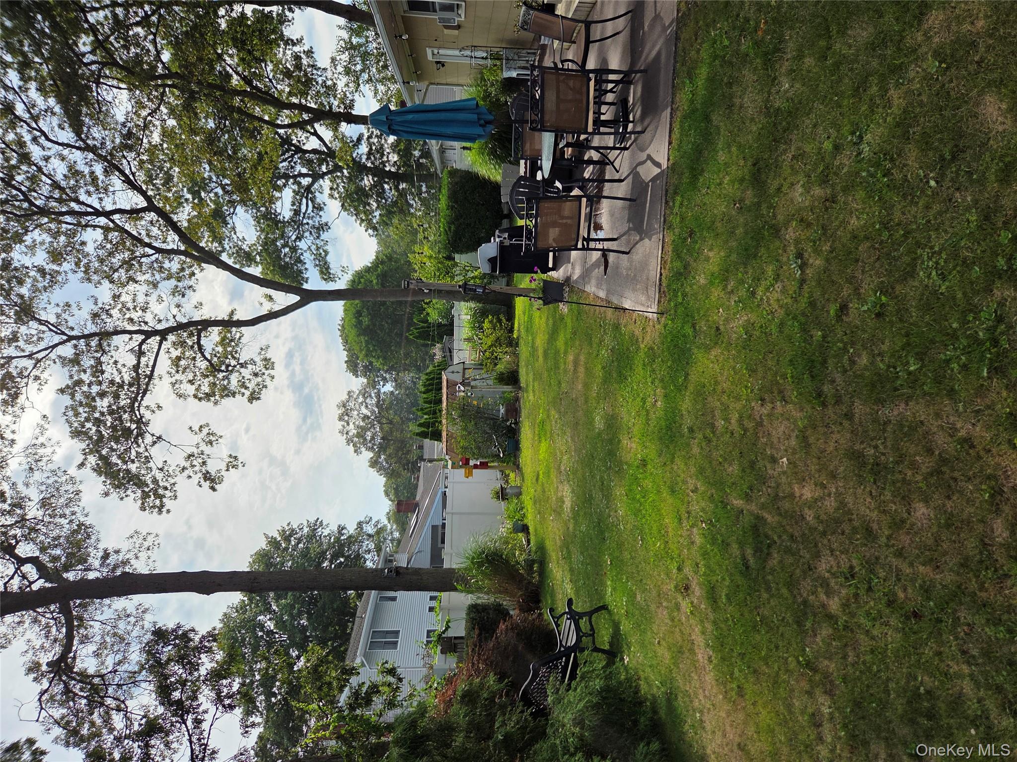 376 Grace Street, Holbrook, NY 11741