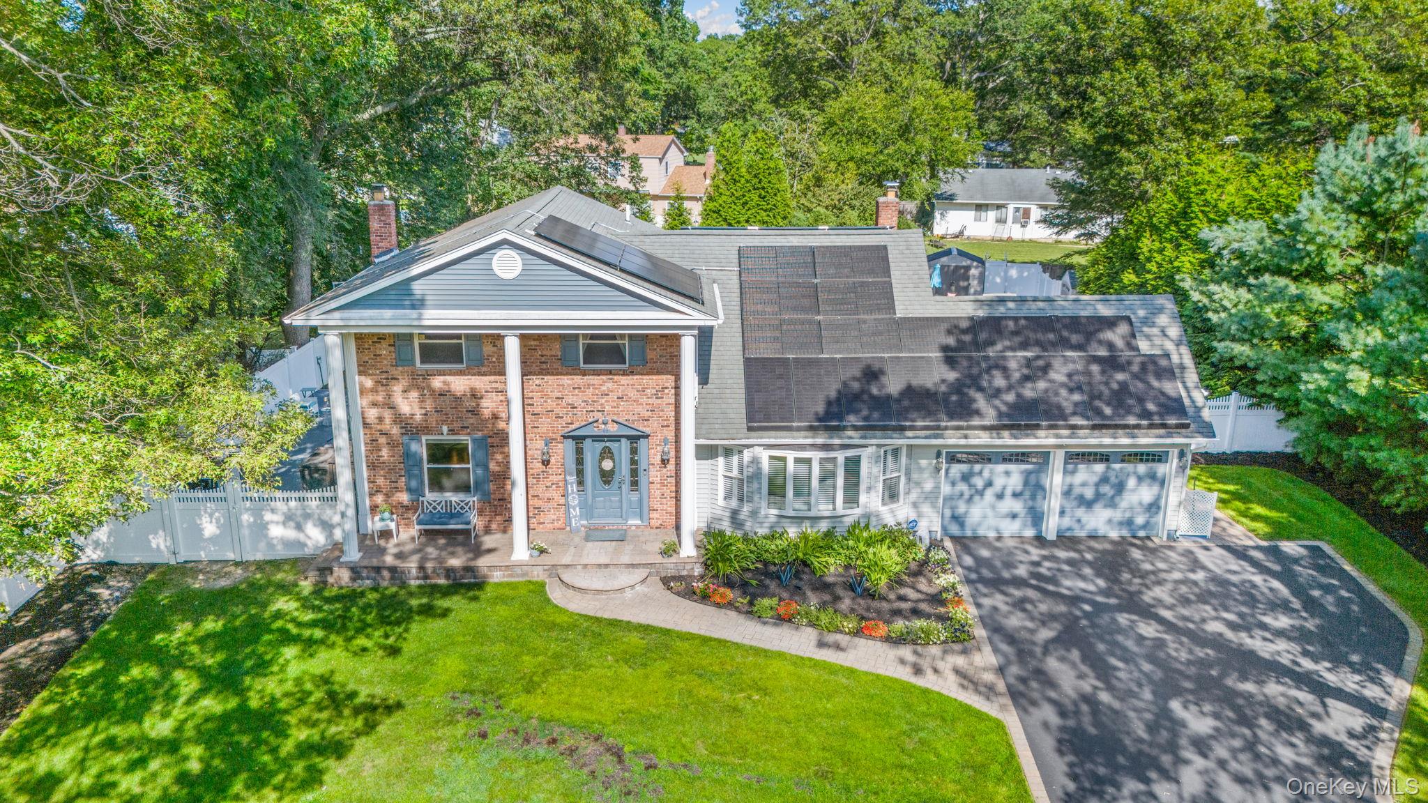 3 Howard Drive, Coram, NY 11727