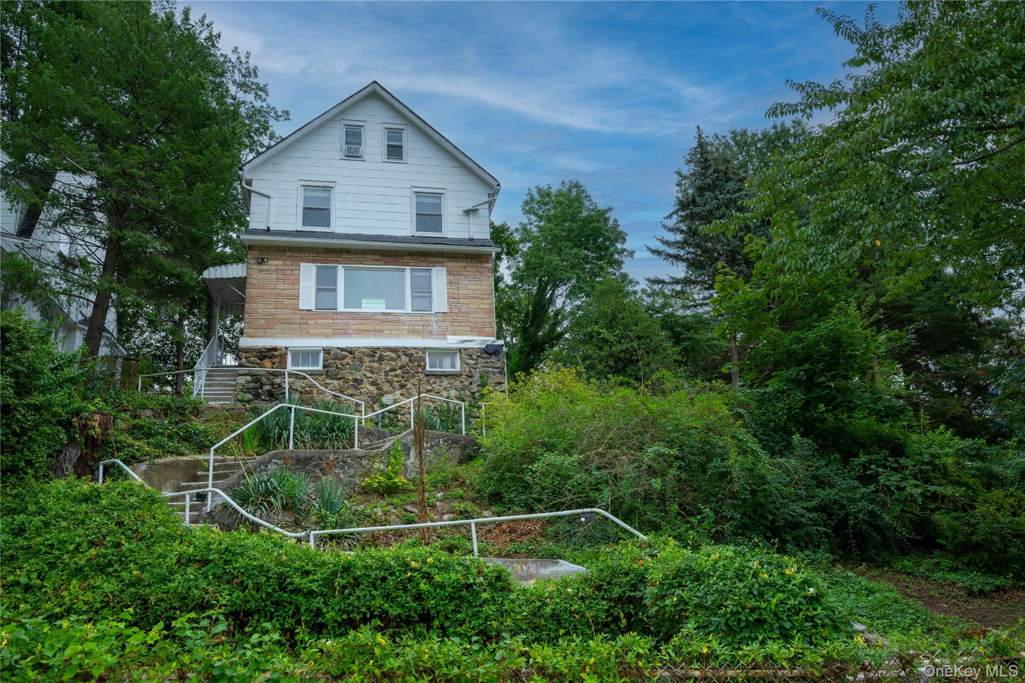 61 Halcyon Terrace 61 Halcyon Terrace, New Rochelle, NY 10801