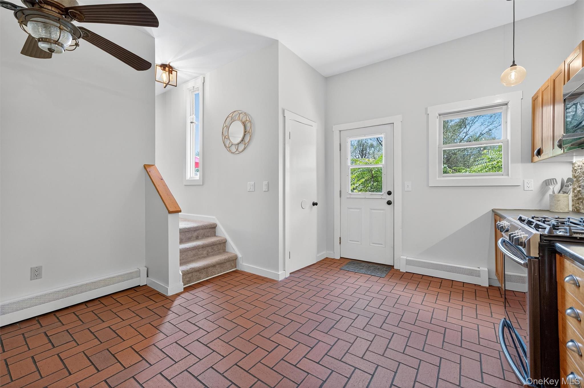 321 Bellvale Lakes Road, Warwick, NY 10990