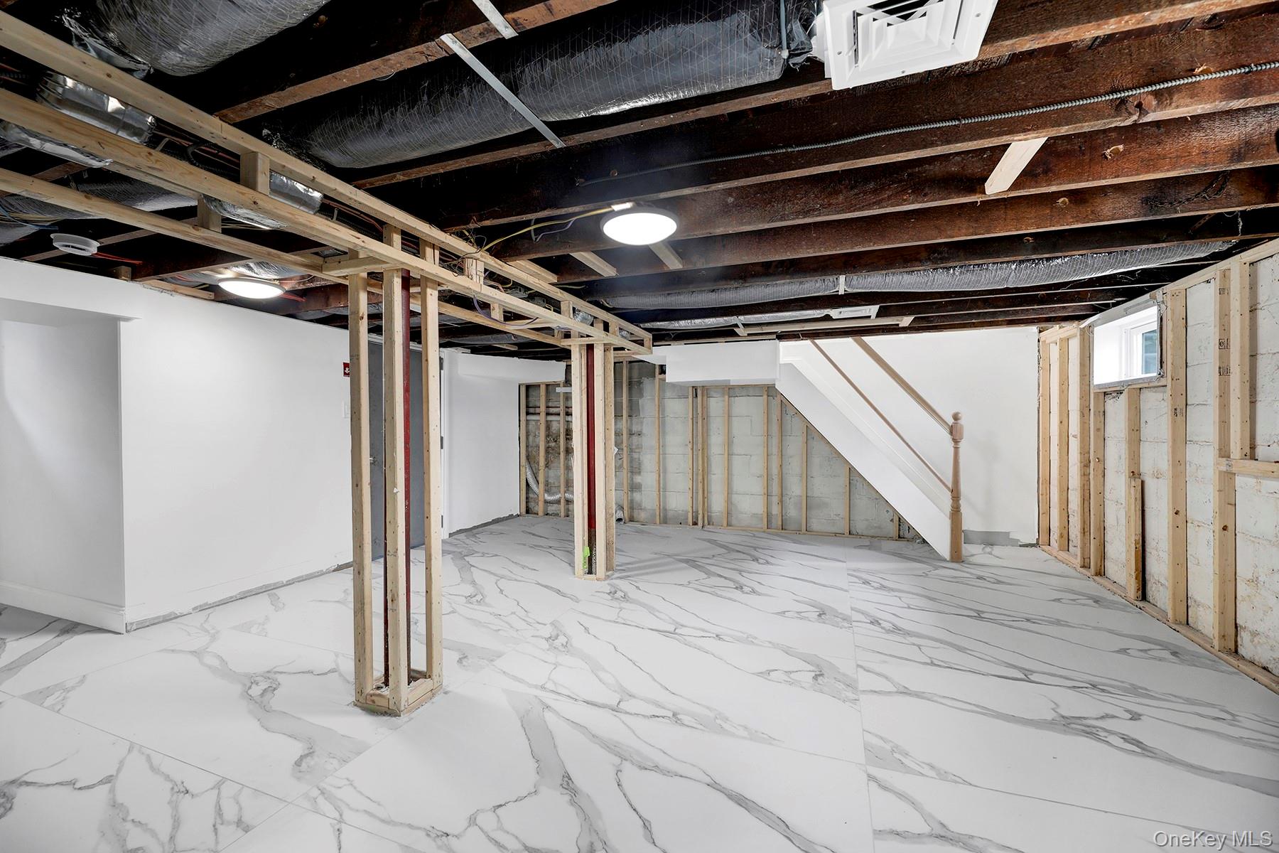 38 Chester Court, Oceanside, NY 11572