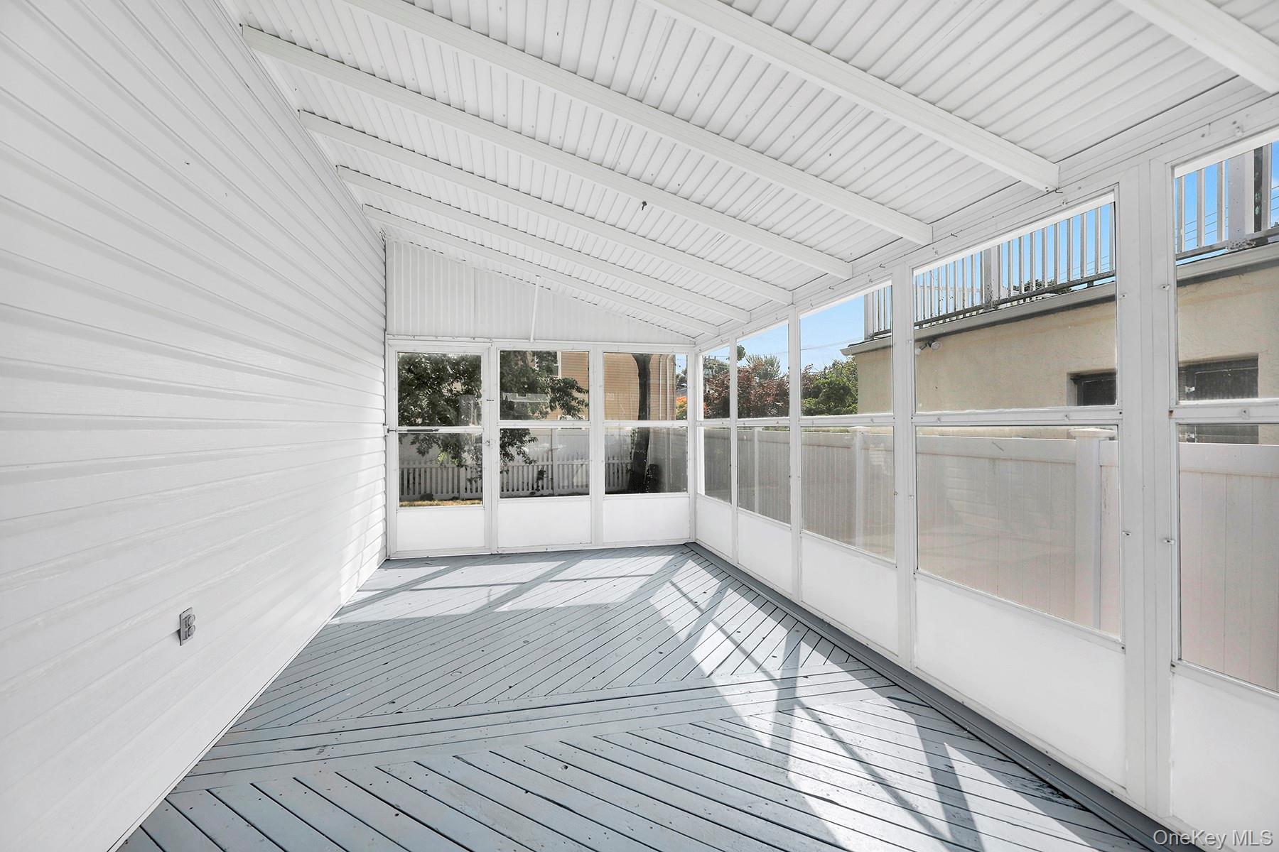 38 Chester Court, Oceanside, NY 11572