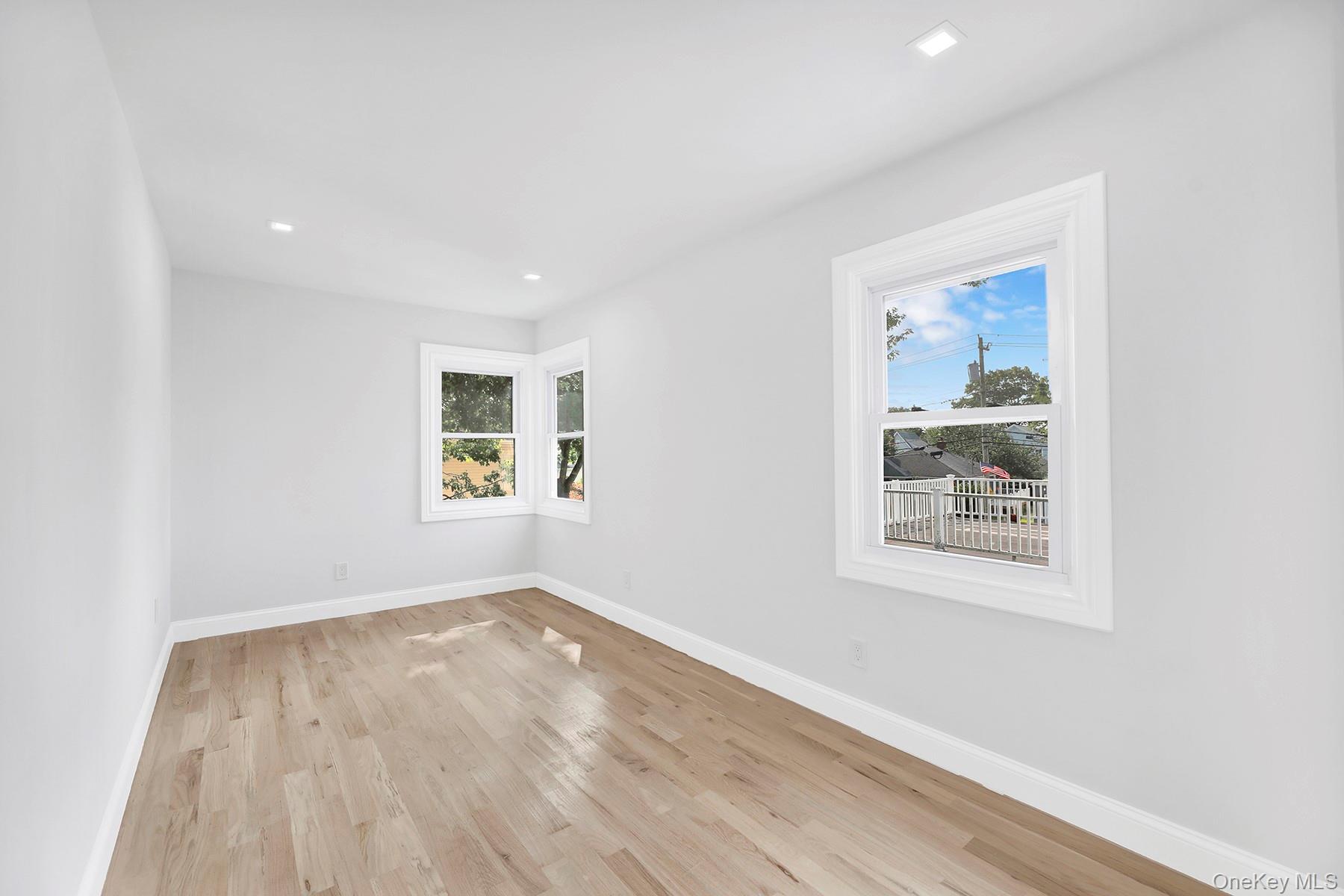 38 Chester Court, Oceanside, NY 11572