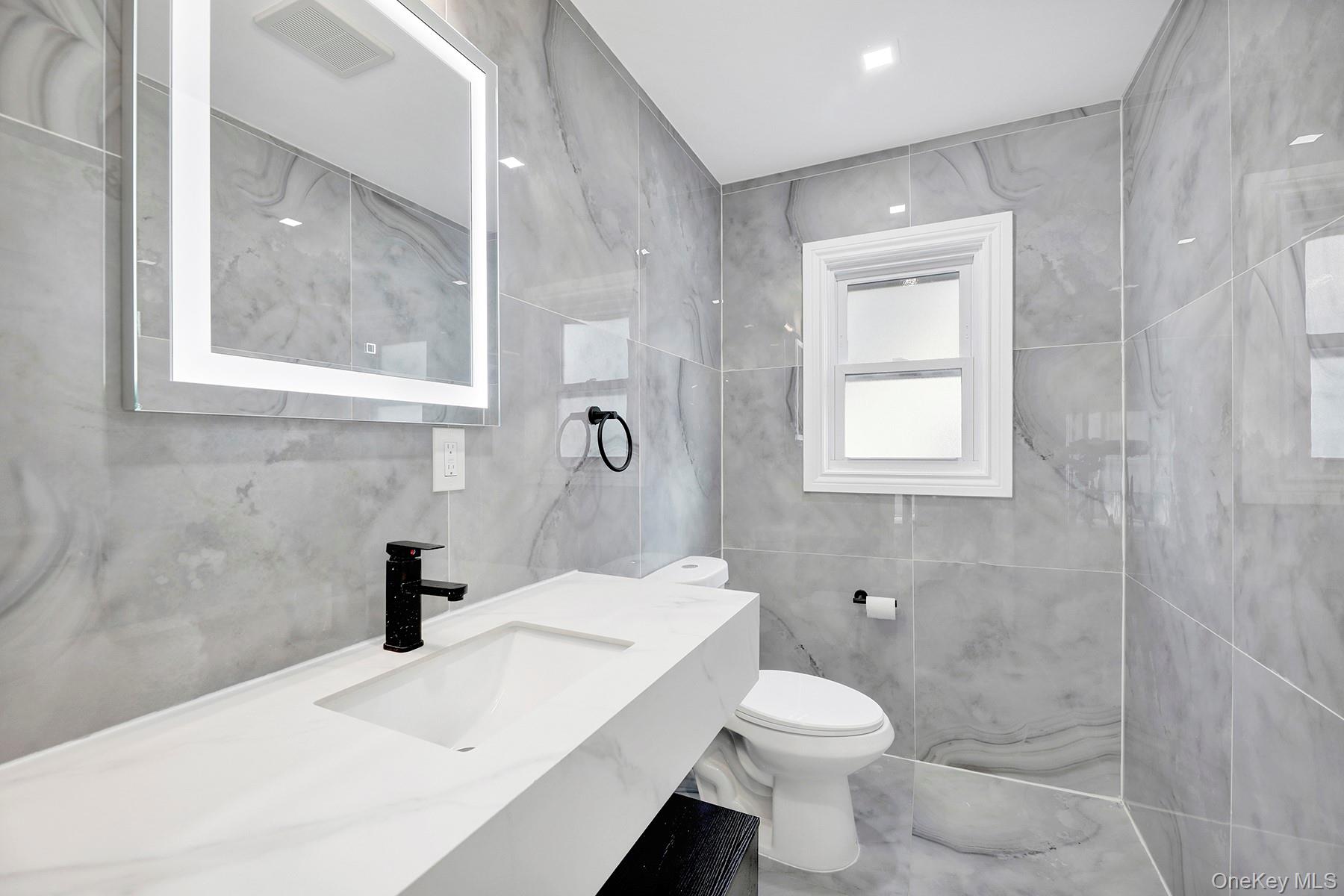 38 Chester Court, Oceanside, NY 11572