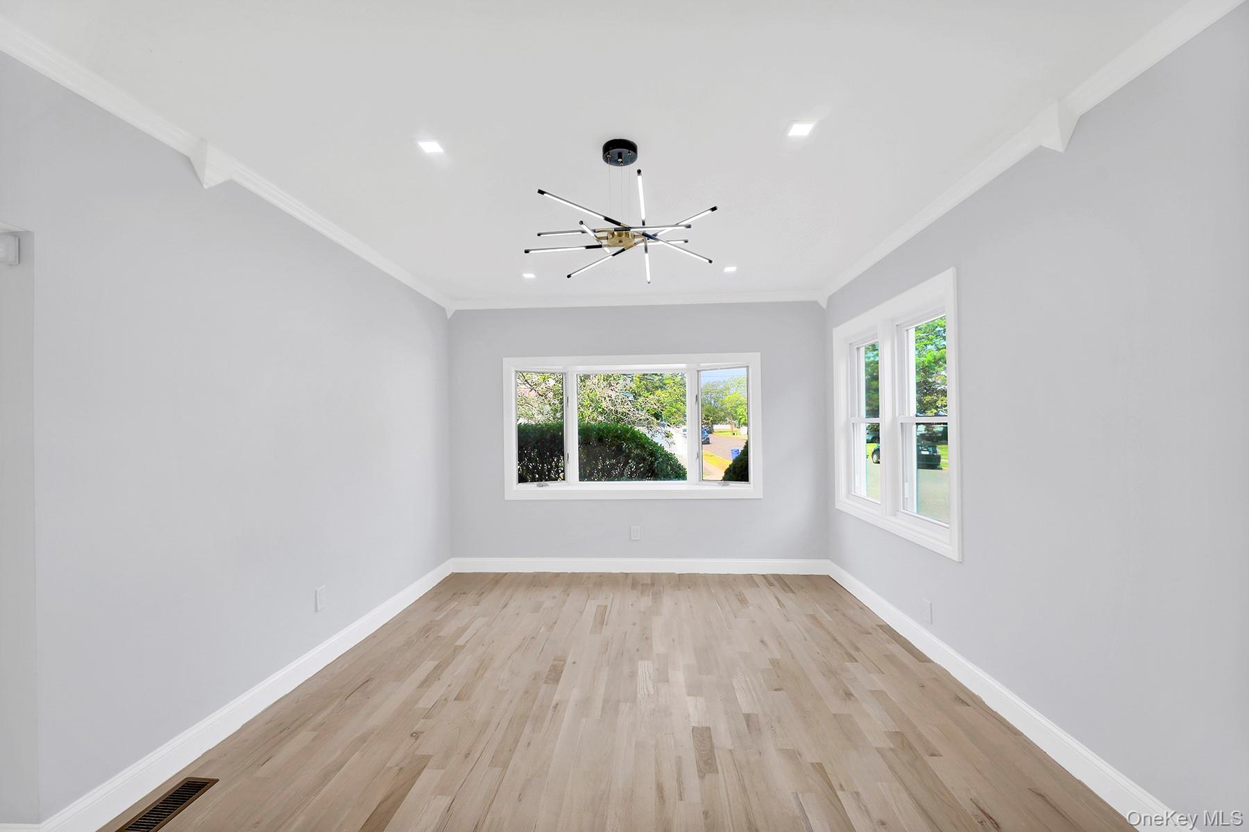 38 Chester Court, Oceanside, NY 11572