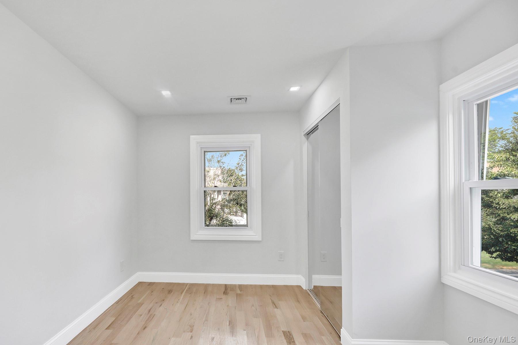 38 Chester Court, Oceanside, NY 11572