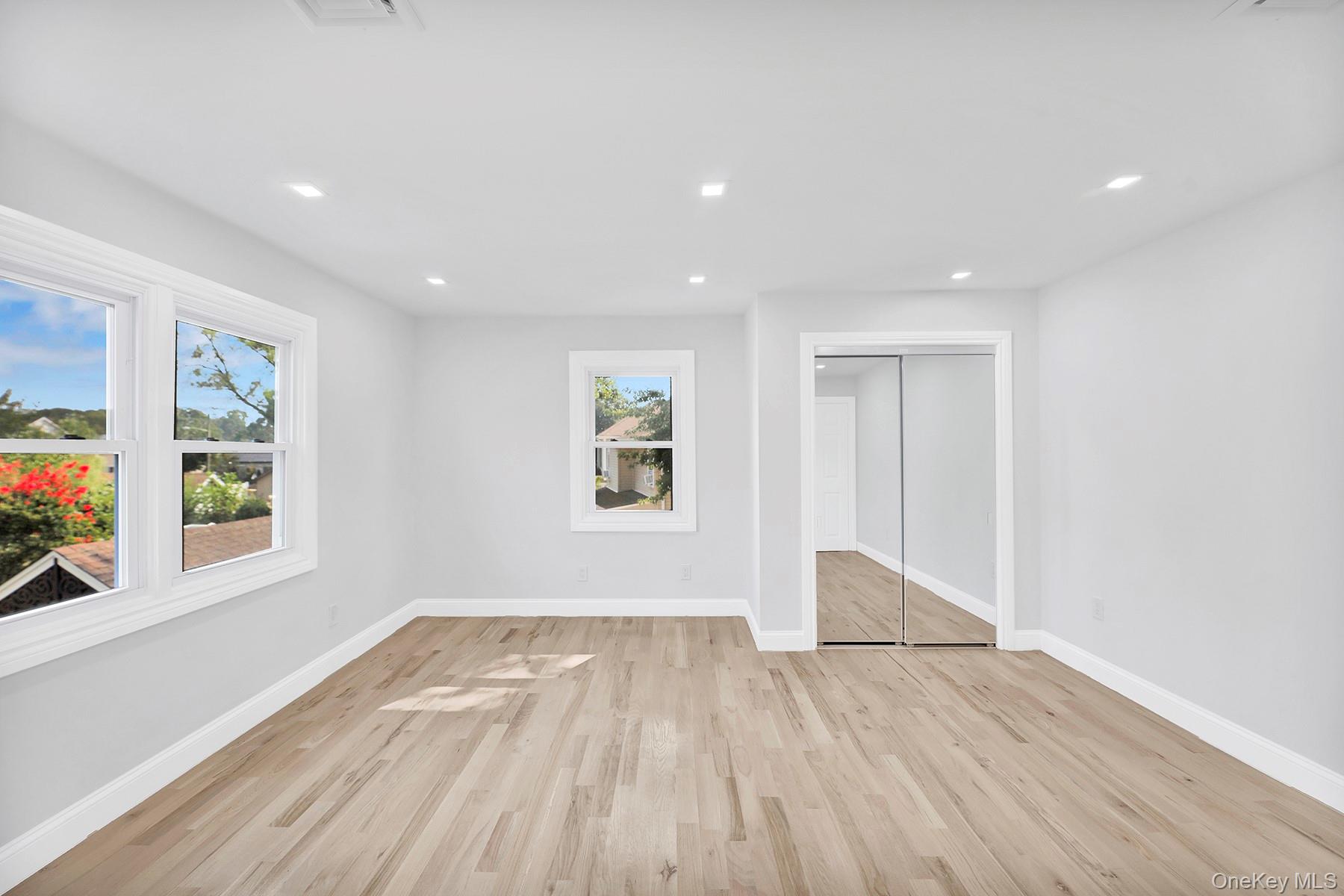 38 Chester Court, Oceanside, NY 11572