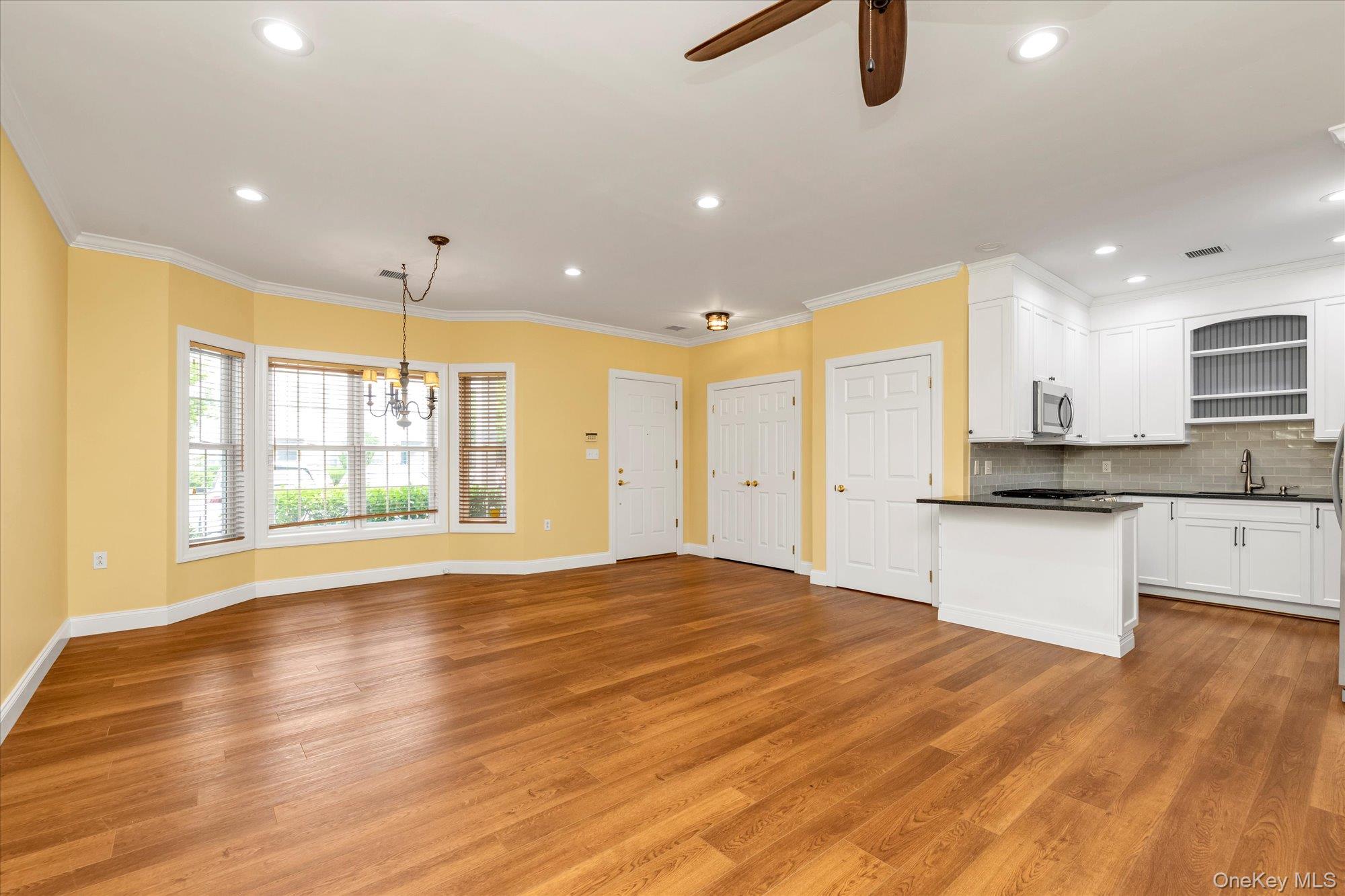 43 Miro Place, Port Washington, NY 11050