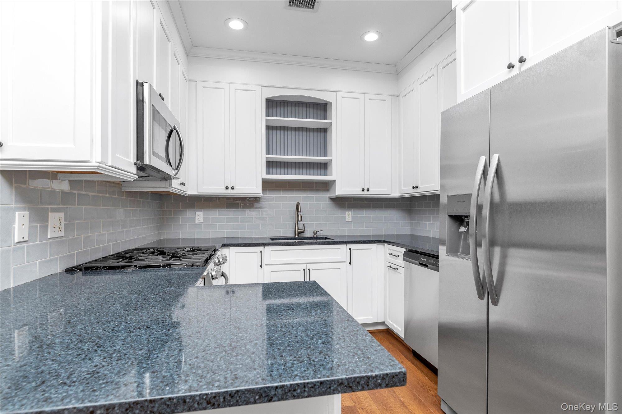 43 Miro Place, Port Washington, NY 11050