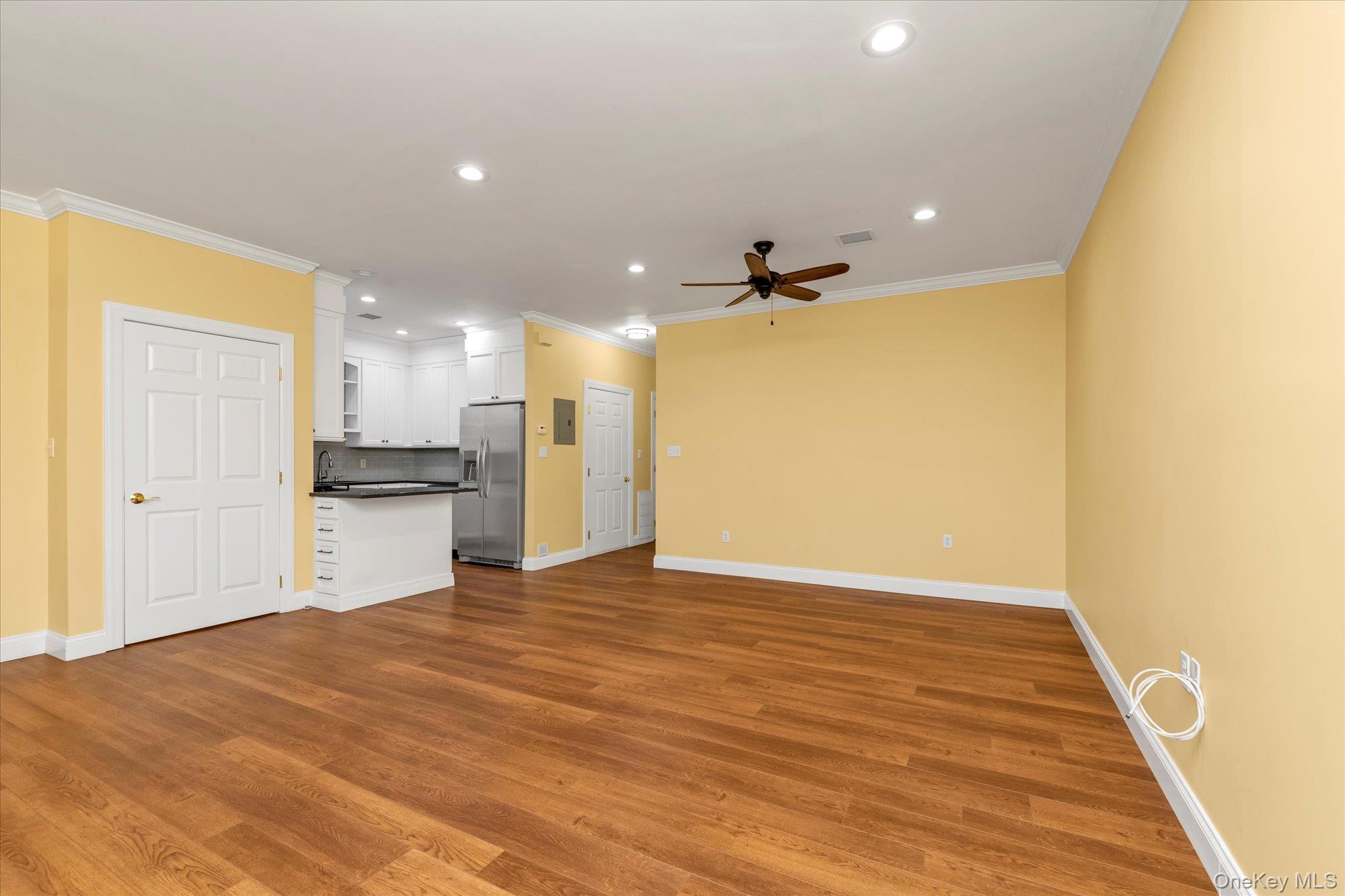 43 Miro Place, Port Washington, NY 11050